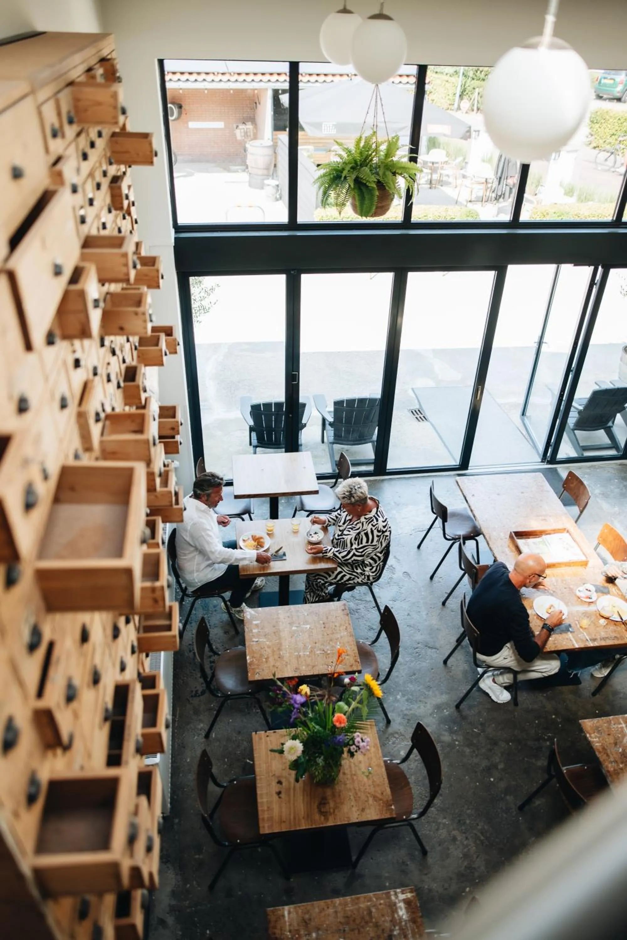 Breakfast in Hotel Blooker