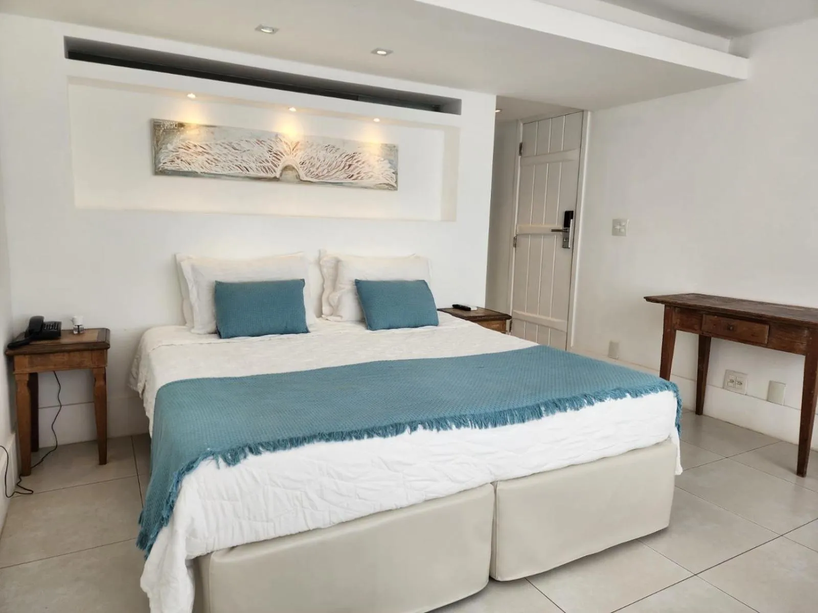 Bed in Byblos Pousada