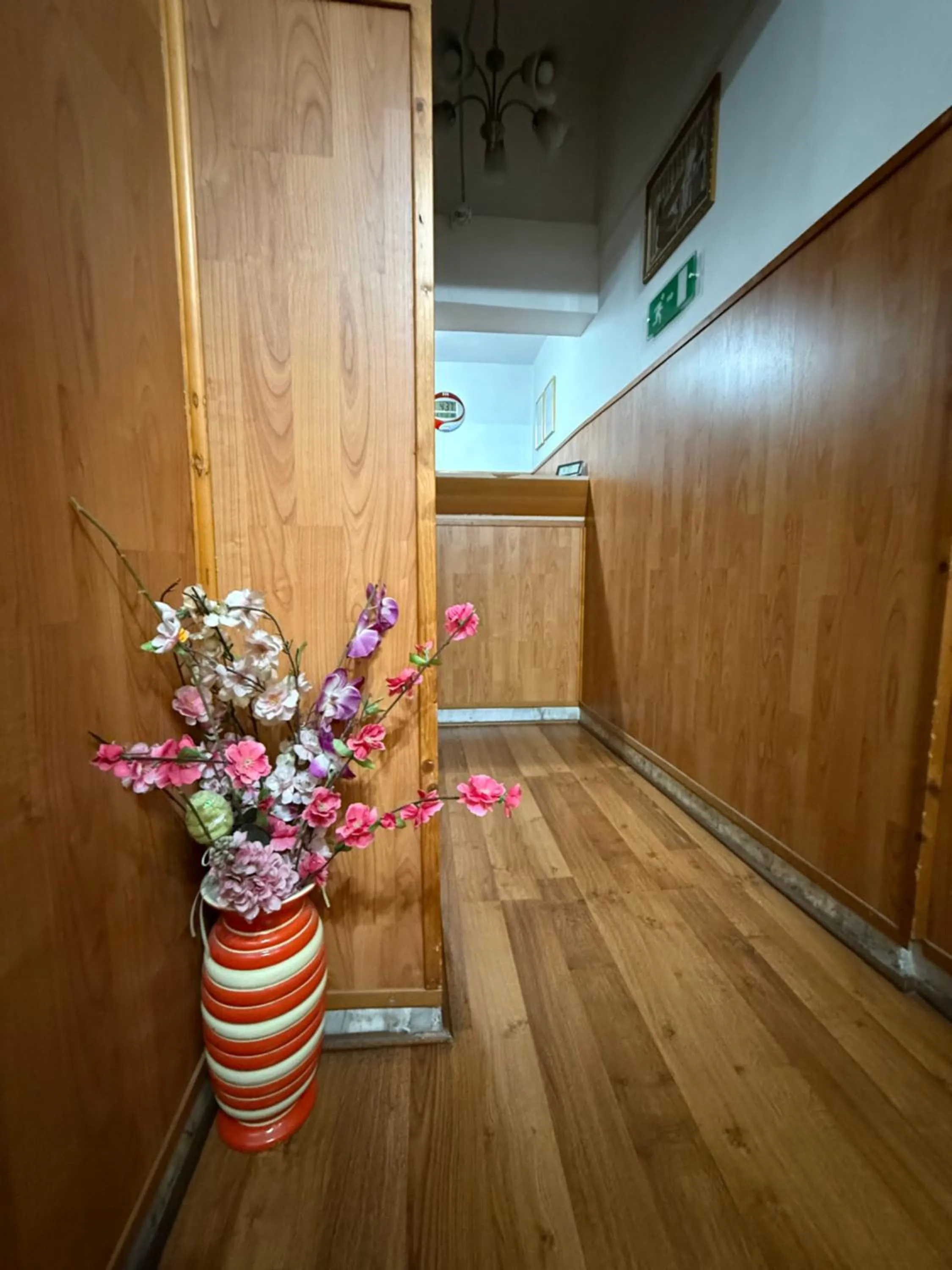 Property building in Host Roma