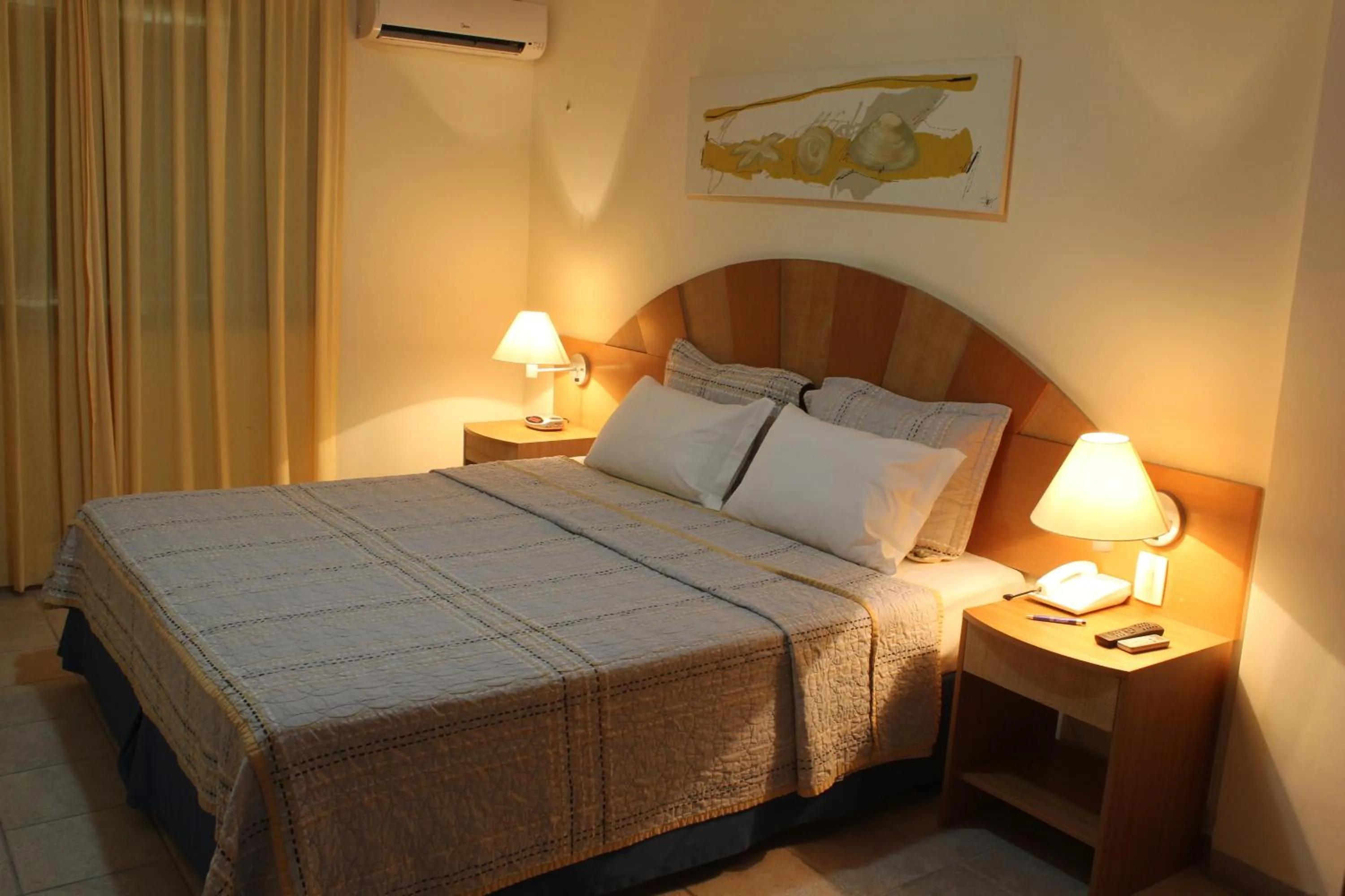 Bed in Garbos Soleil Hotel