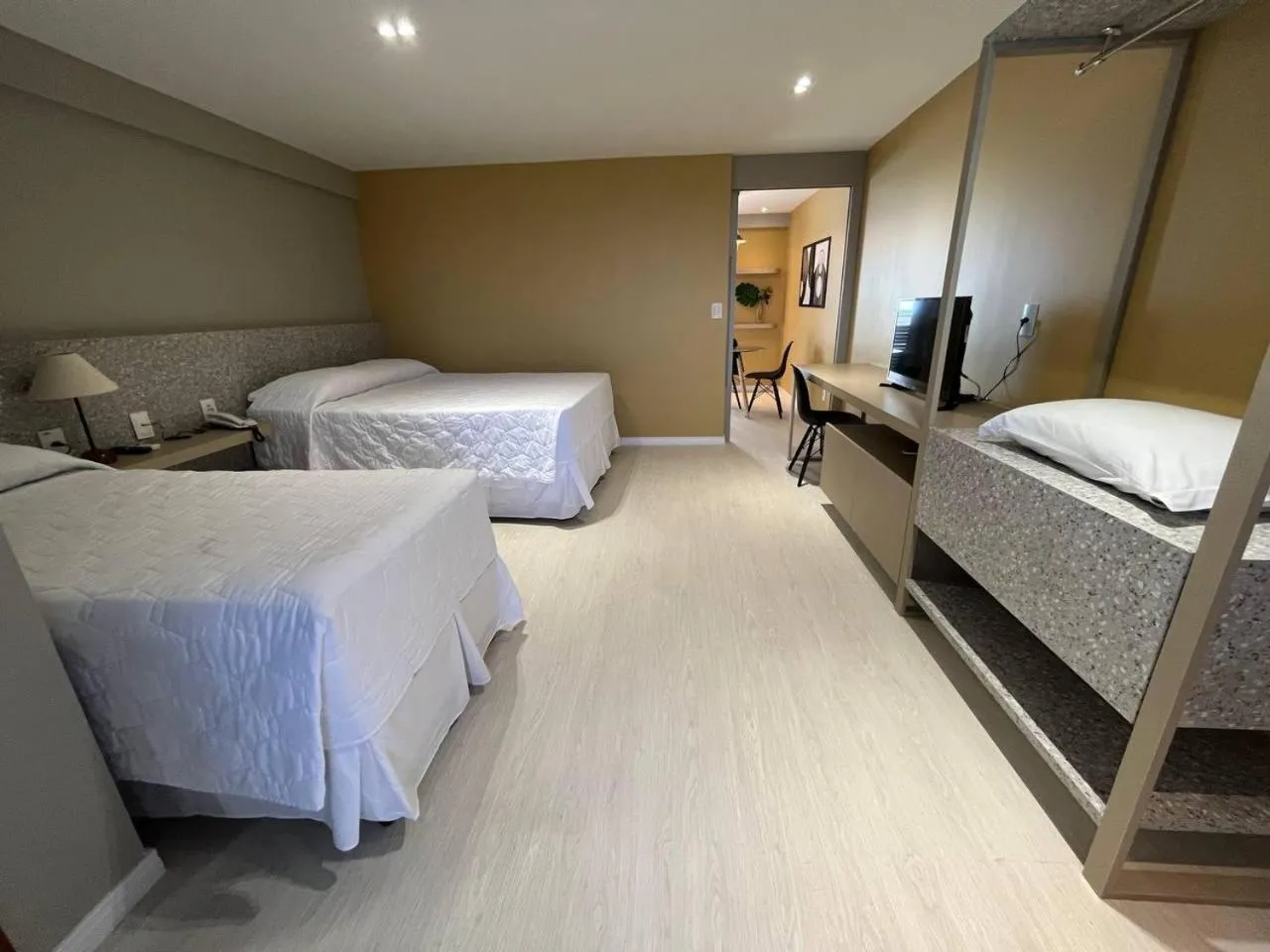 Bed in Paradise Flat