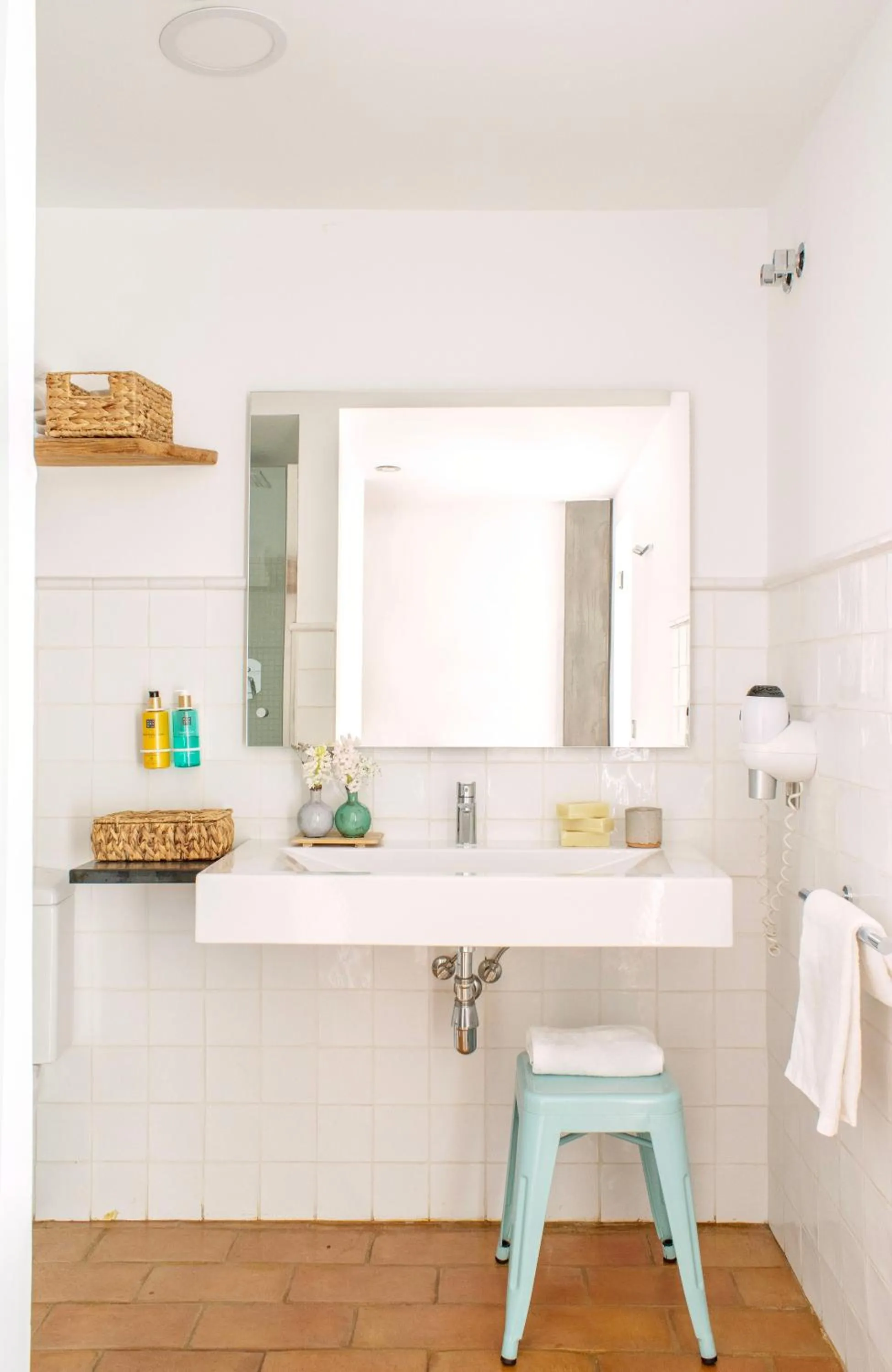 Bathroom in MasQi, The Energy House