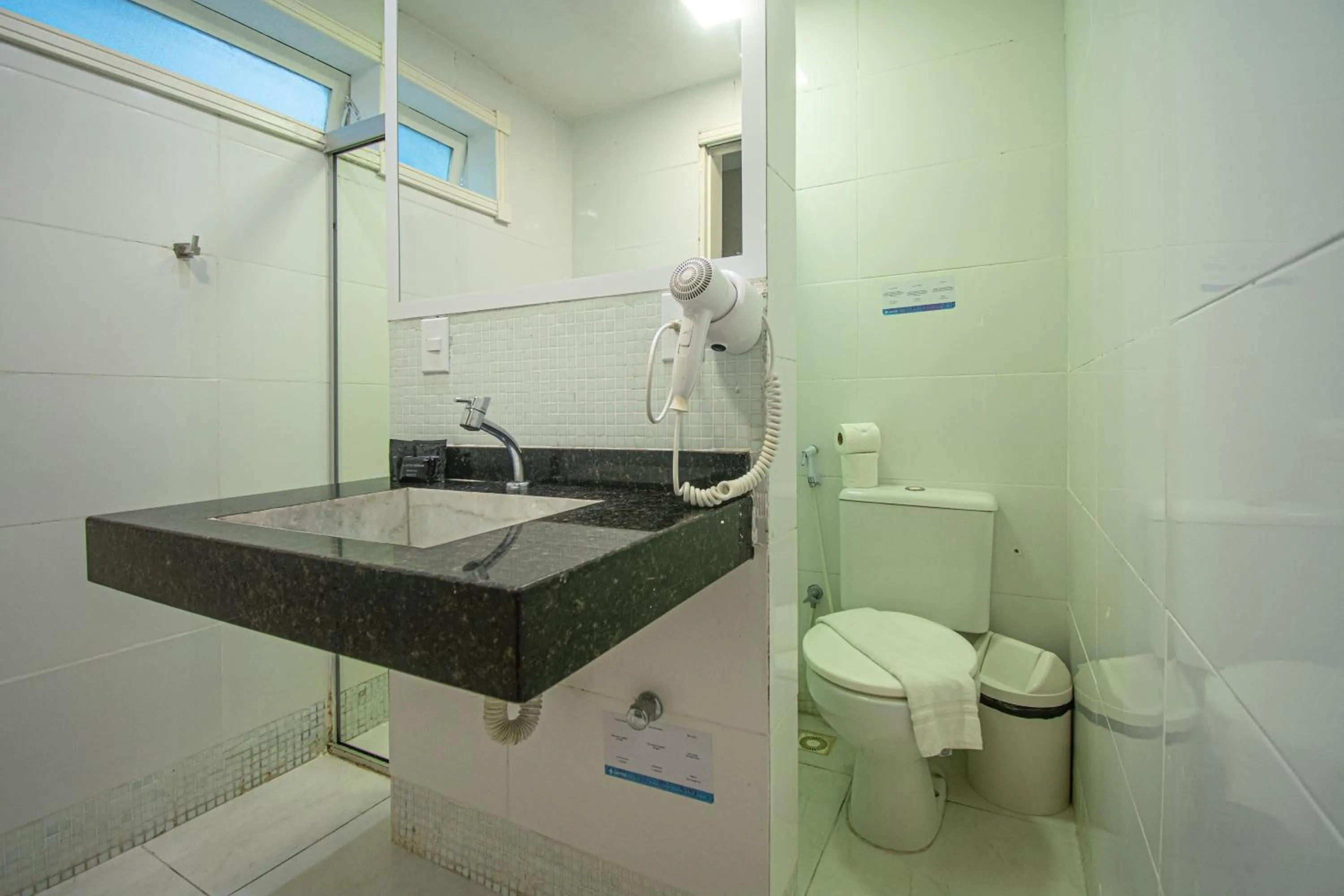 Shower in Pousada Aroma do Mar by Latitud Hoteles