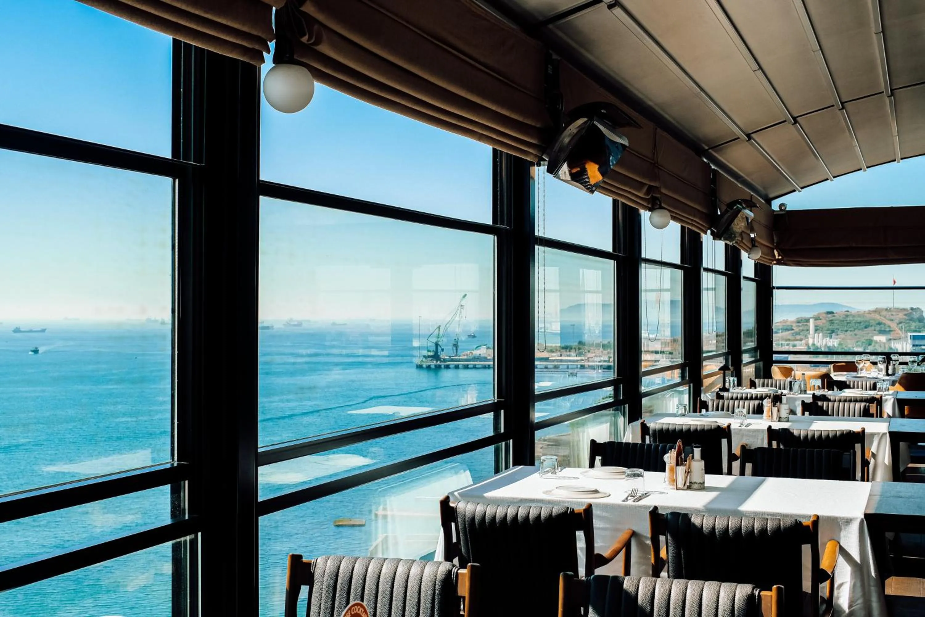 Restaurant/places to eat in Holiday Inn Istanbul - Tuzla Bay by IHG