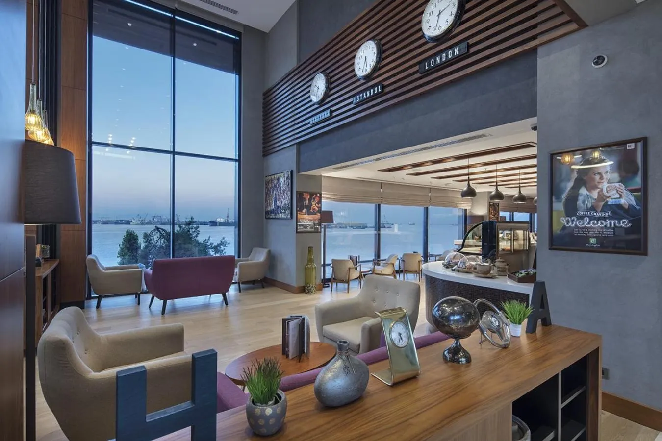 Lounge or bar in Holiday Inn Istanbul - Tuzla Bay by IHG