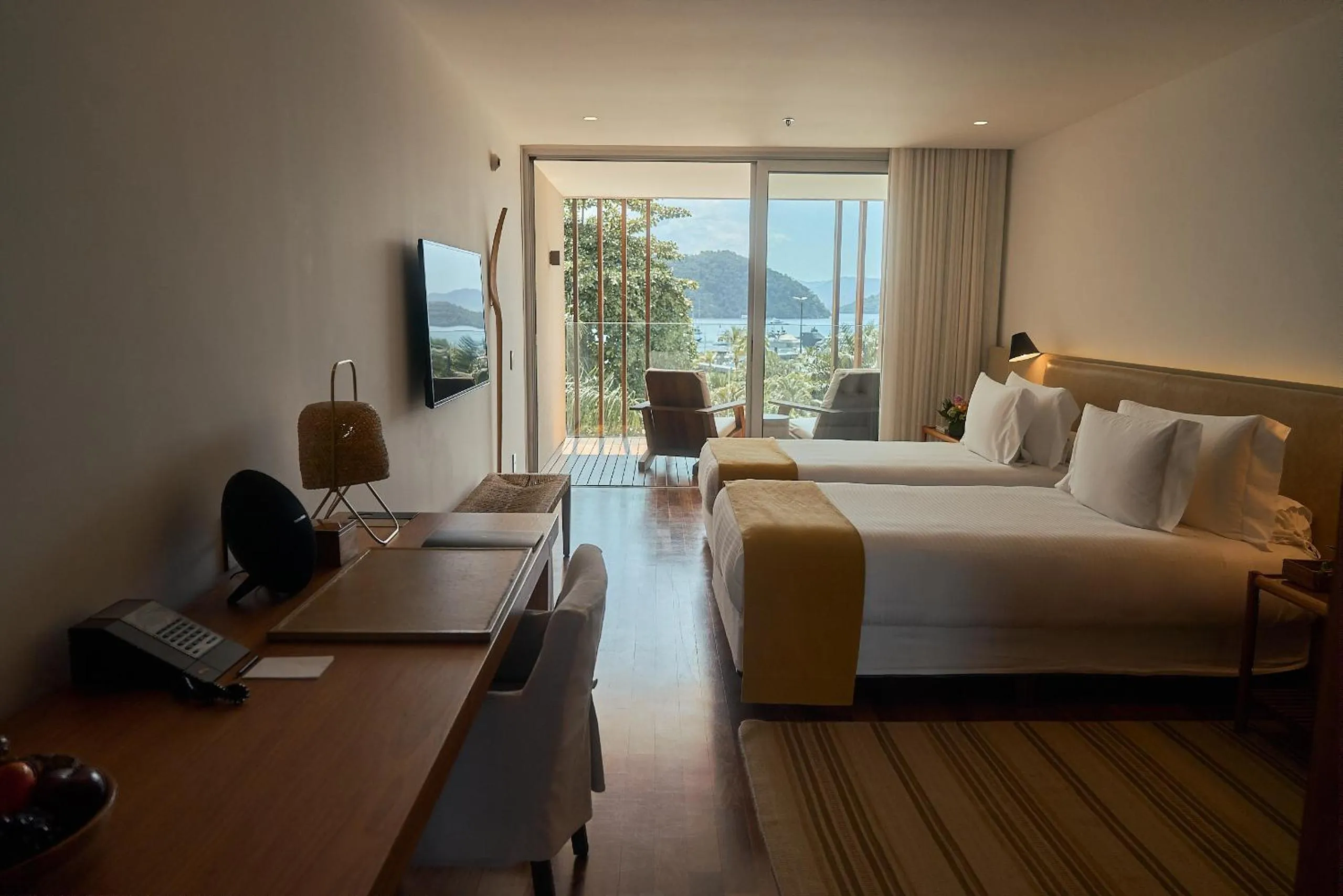 Bedroom, Bed in Hotel Fasano Angra dos Reis