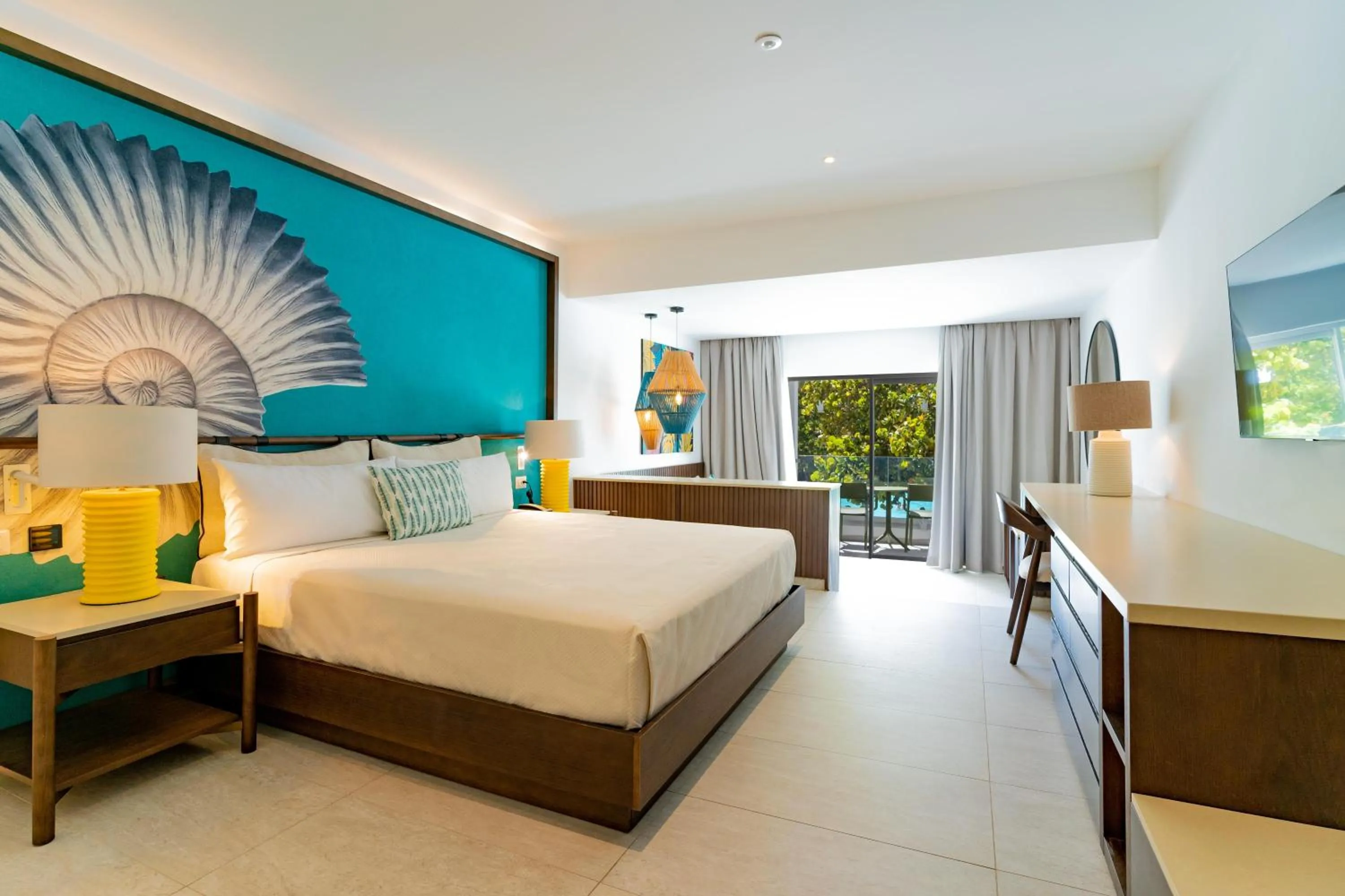 Photo of the whole room, Bed in Caribe Deluxe Princess - All Inclusive