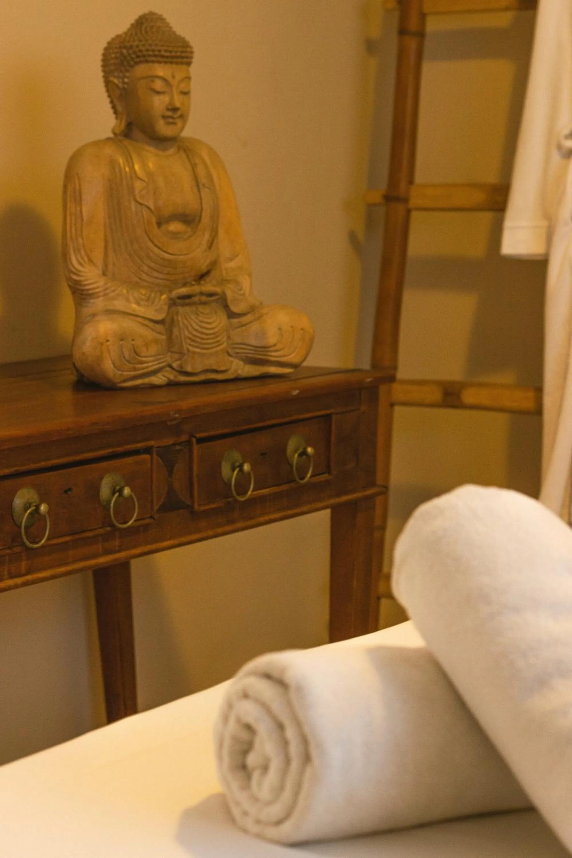 Decorative detail, Bed in Villa Rasa