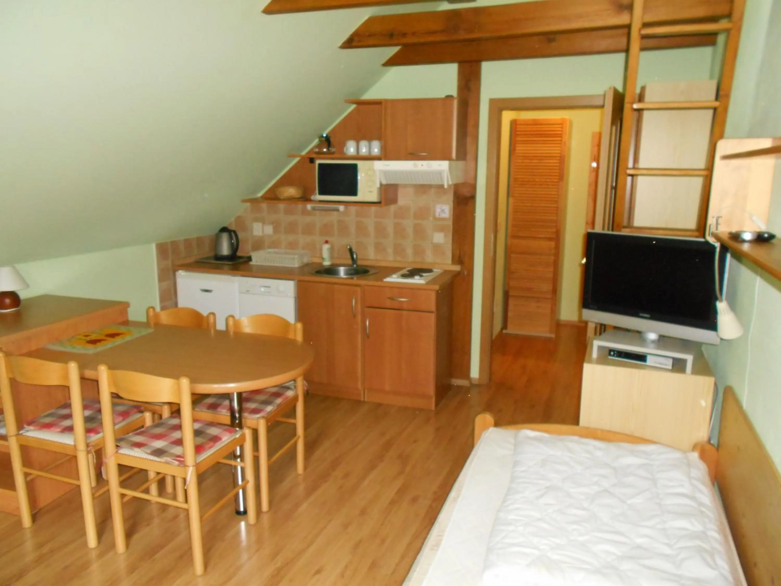 Kitchen or kitchenette in Apartmány Base Camp