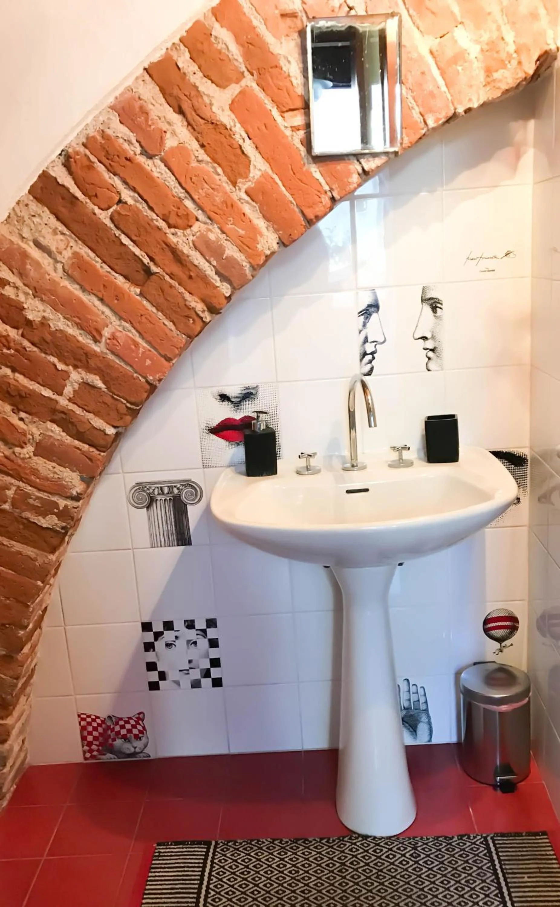 Bathroom in Eleonora Room & Breakfast