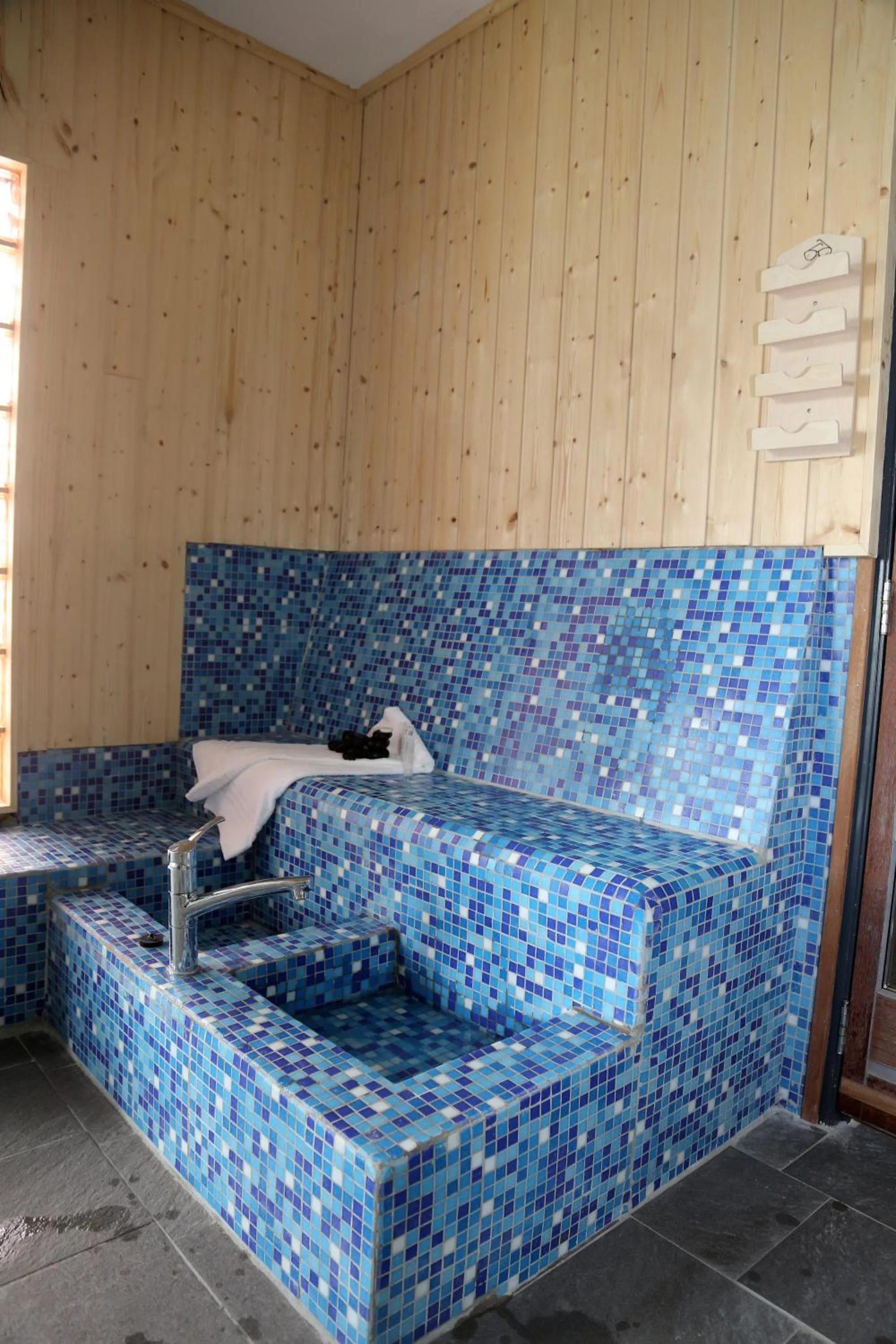 Spa and wellness centre/facilities in Dunez men only resort