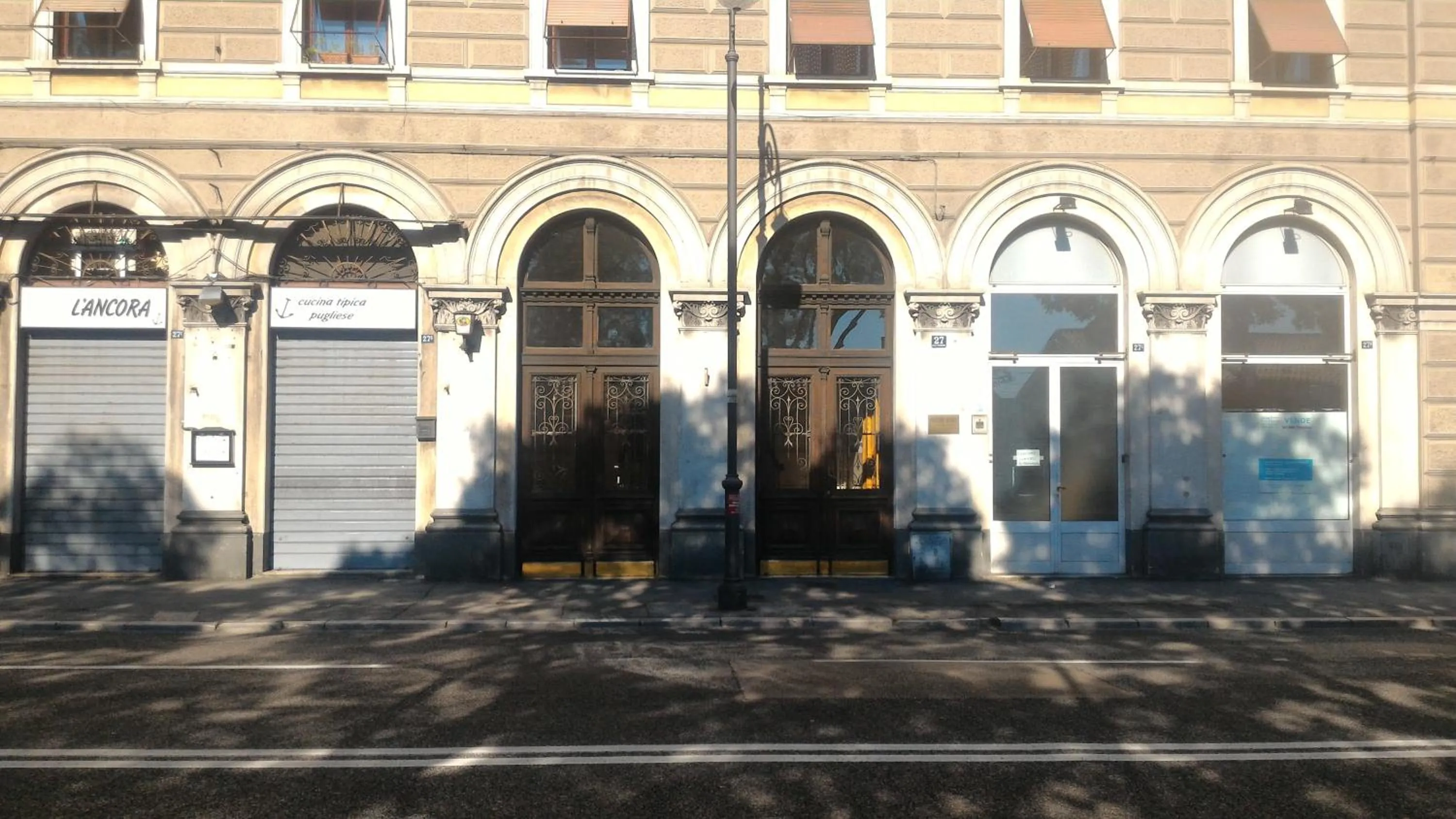 Property building in Golden Rooms Bed & Breakfast