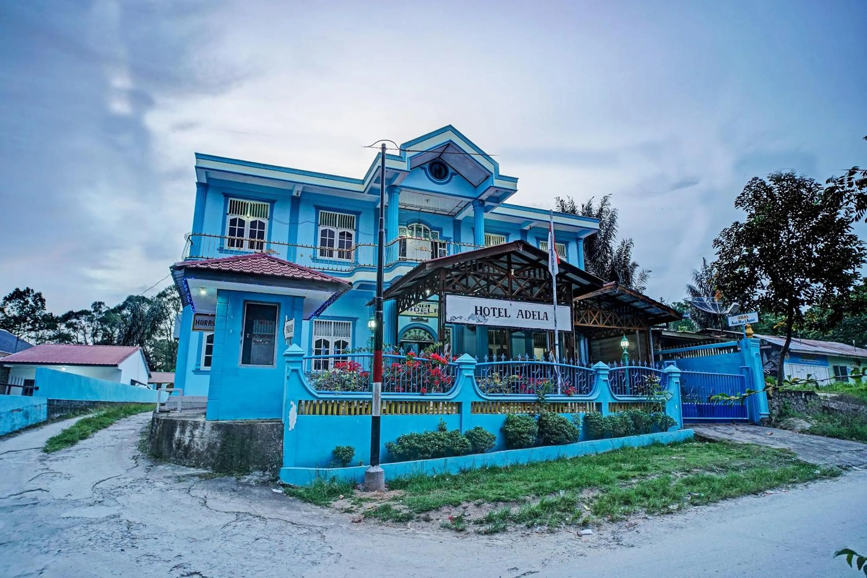 Facade/entrance in Hotel O Adela