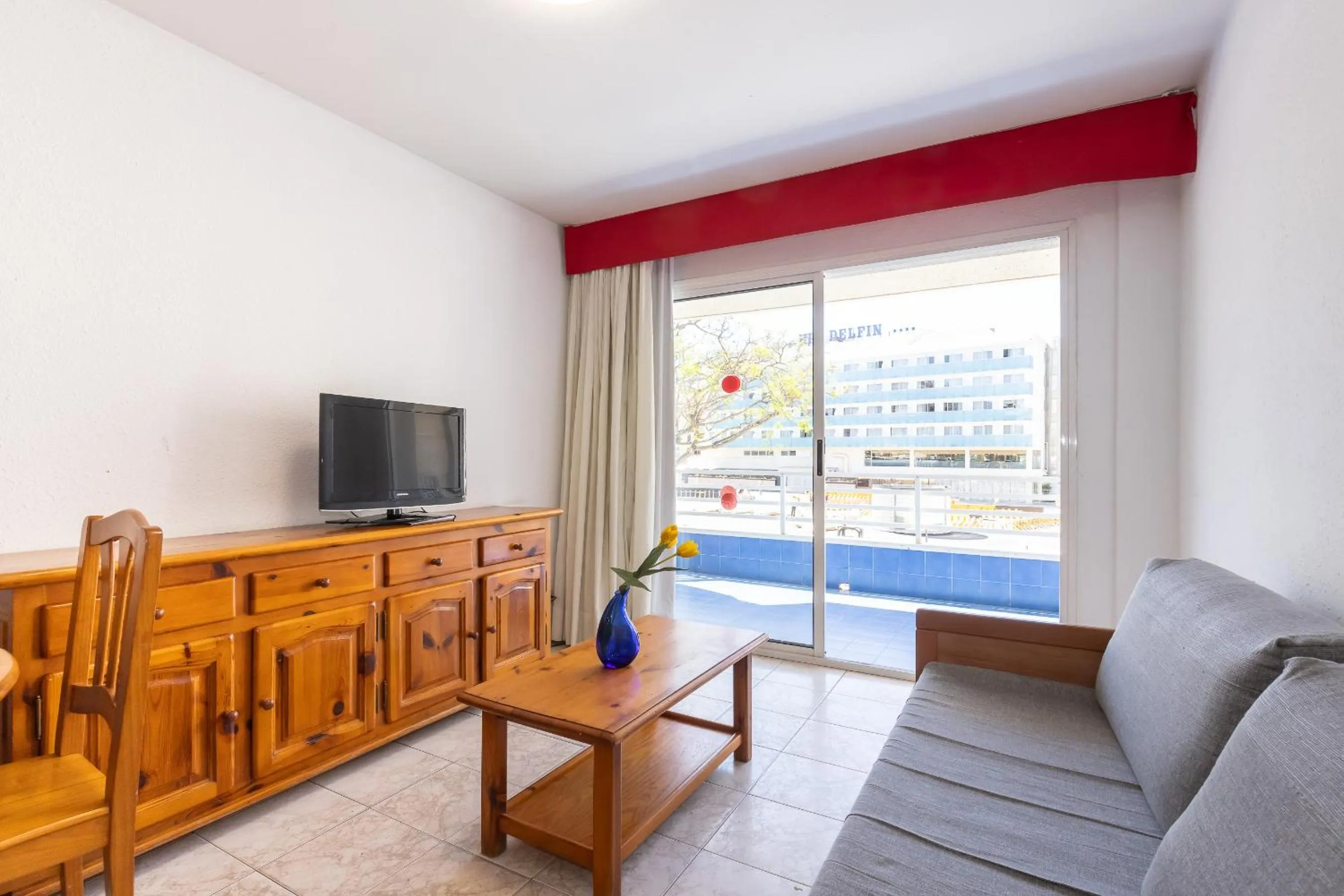 TV and multimedia in Zahara Rentalmar