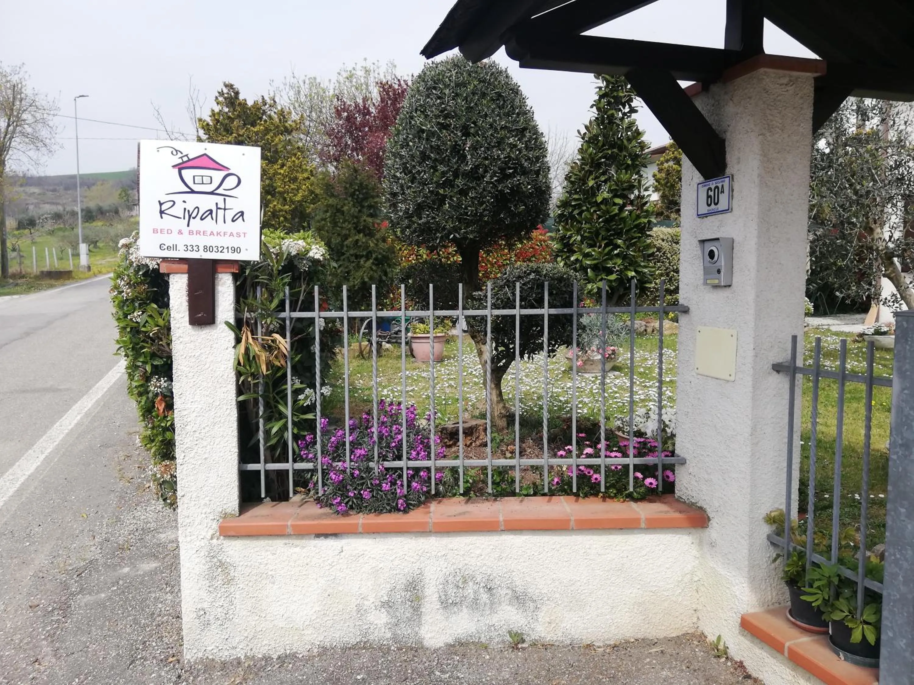 Property logo or sign in B&B RIPALTA