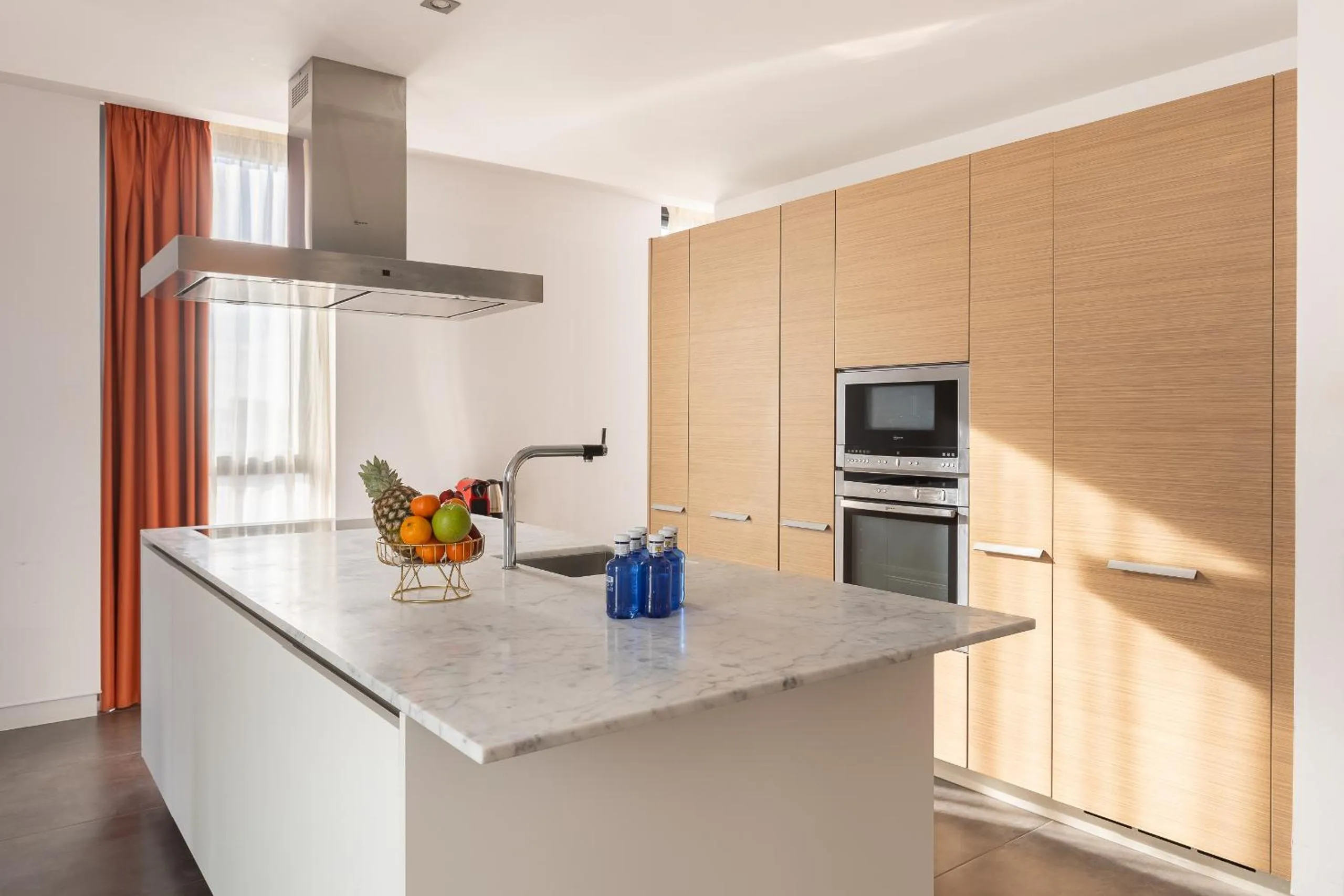 Kitchen or kitchenette in Cosmo Apartments Sants