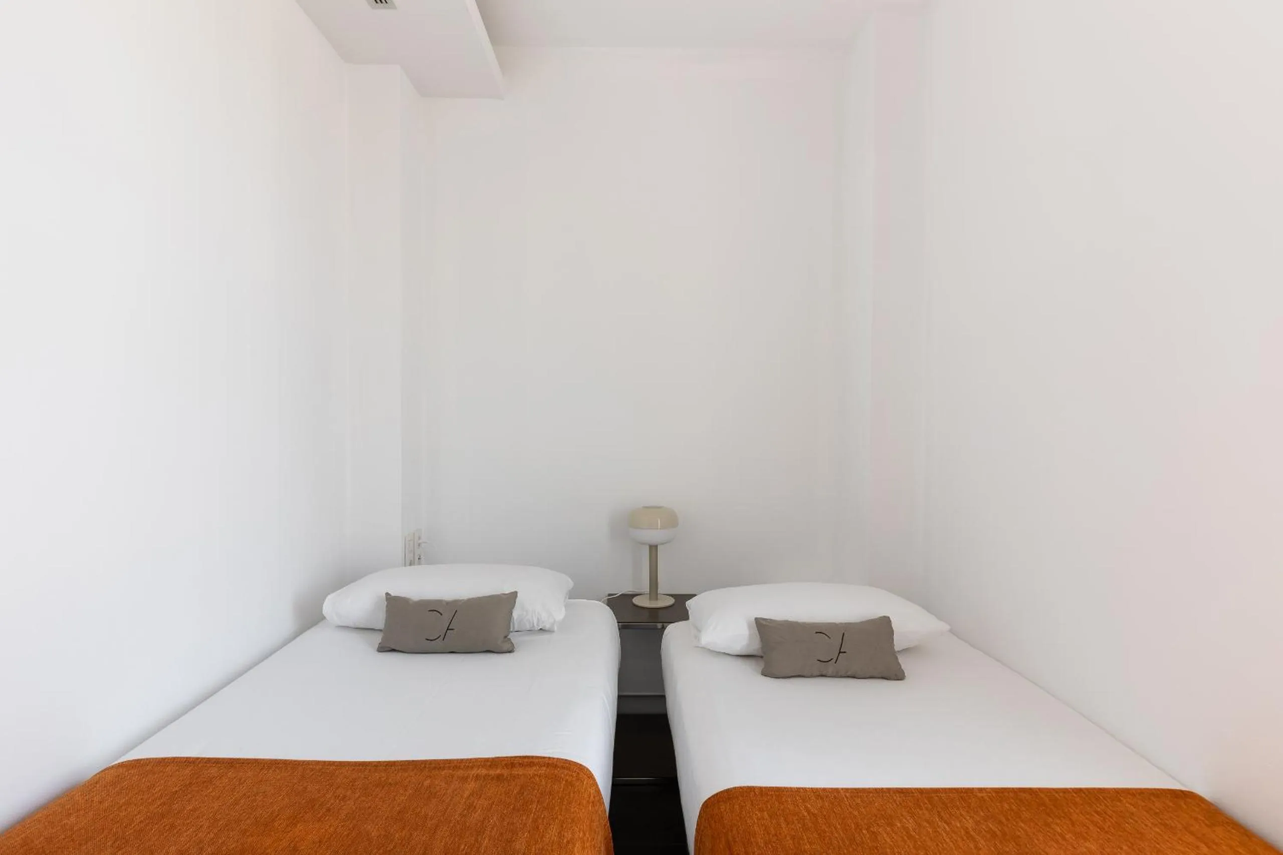 Bed in Cosmo Apartments Sants