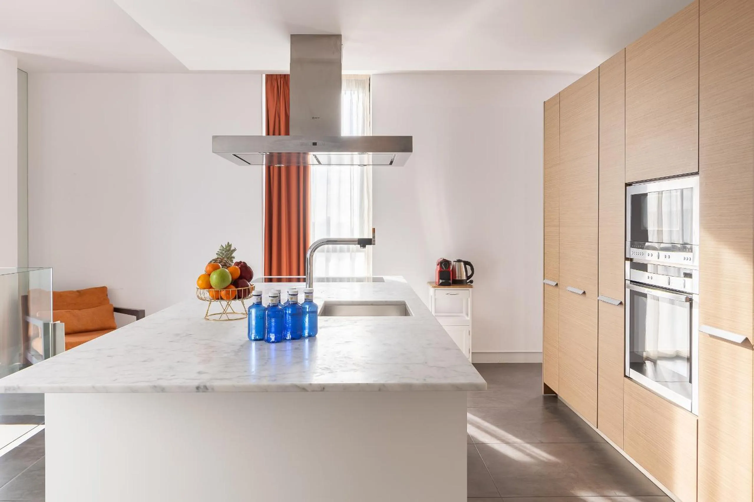 Kitchen or kitchenette in Cosmo Apartments Sants