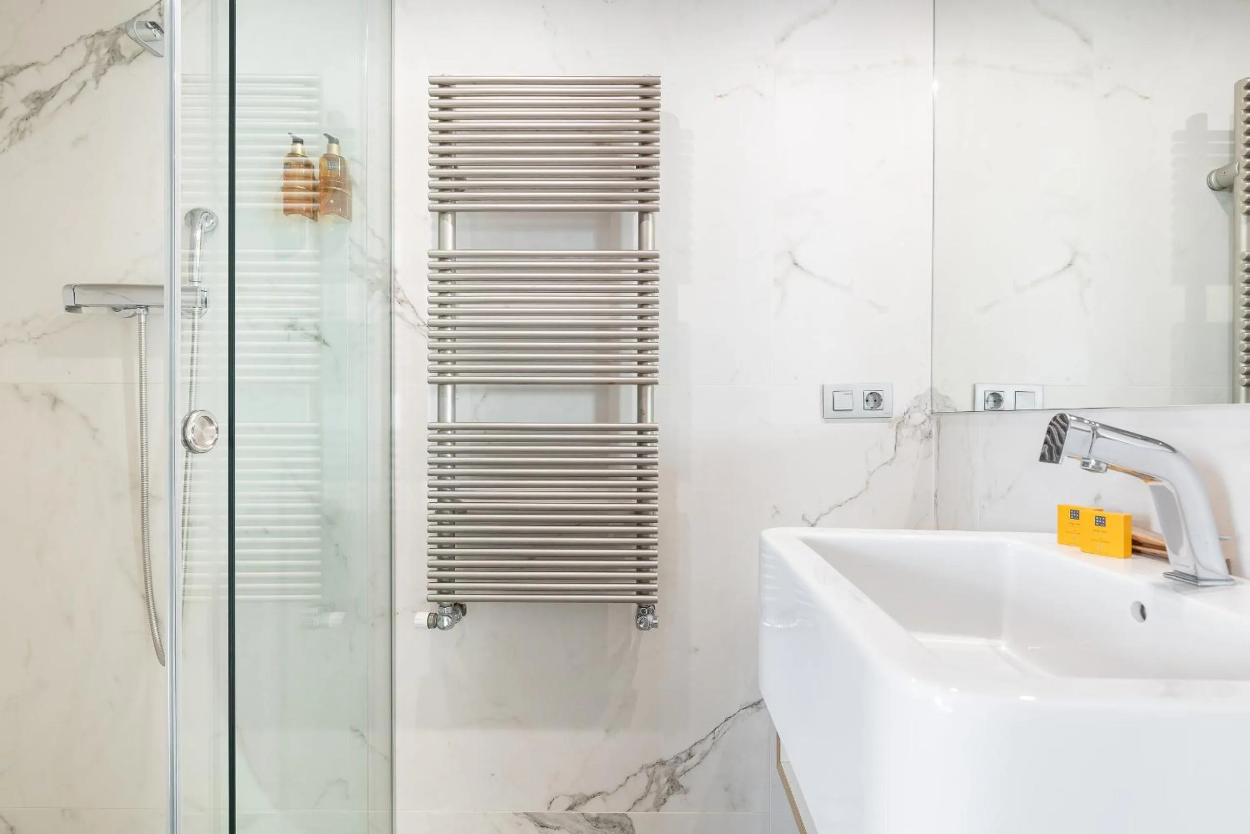 Bathroom in Cosmo Apartments Sants