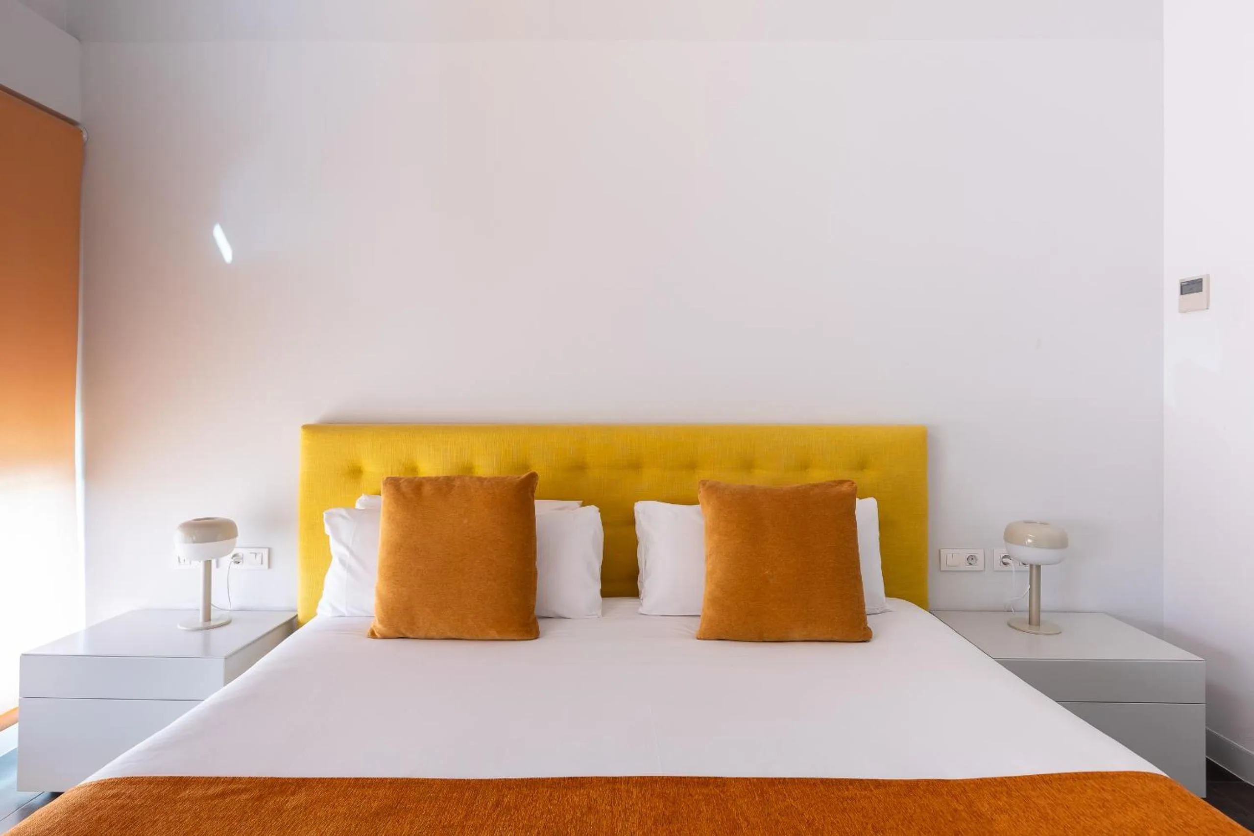 Bed in Cosmo Apartments Sants