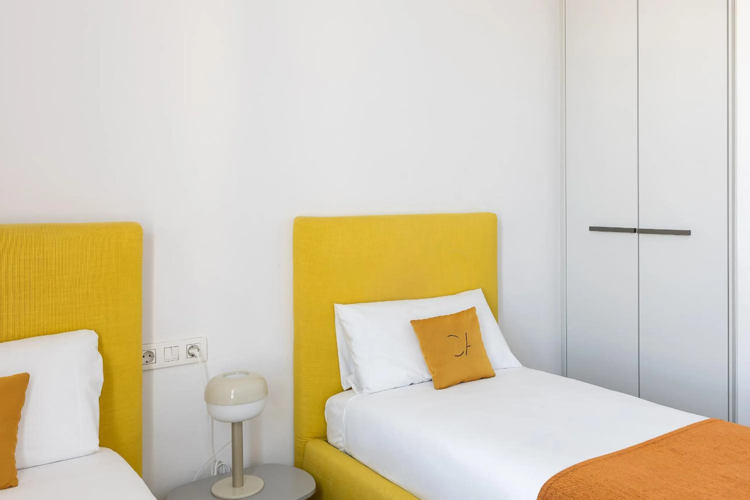 Bed in Cosmo Apartments Sants