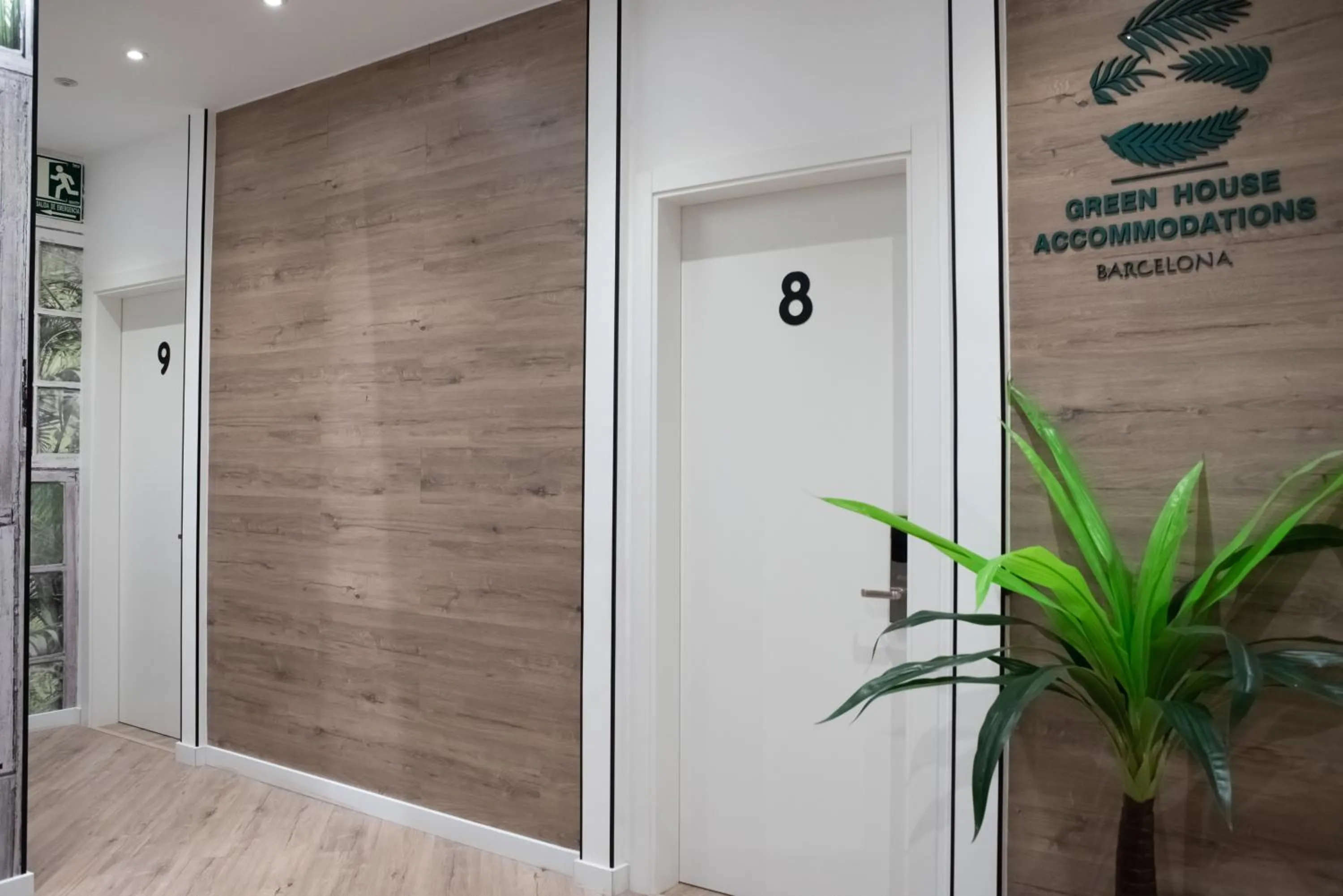 Logo/Certificate/Sign in Bailén Green House