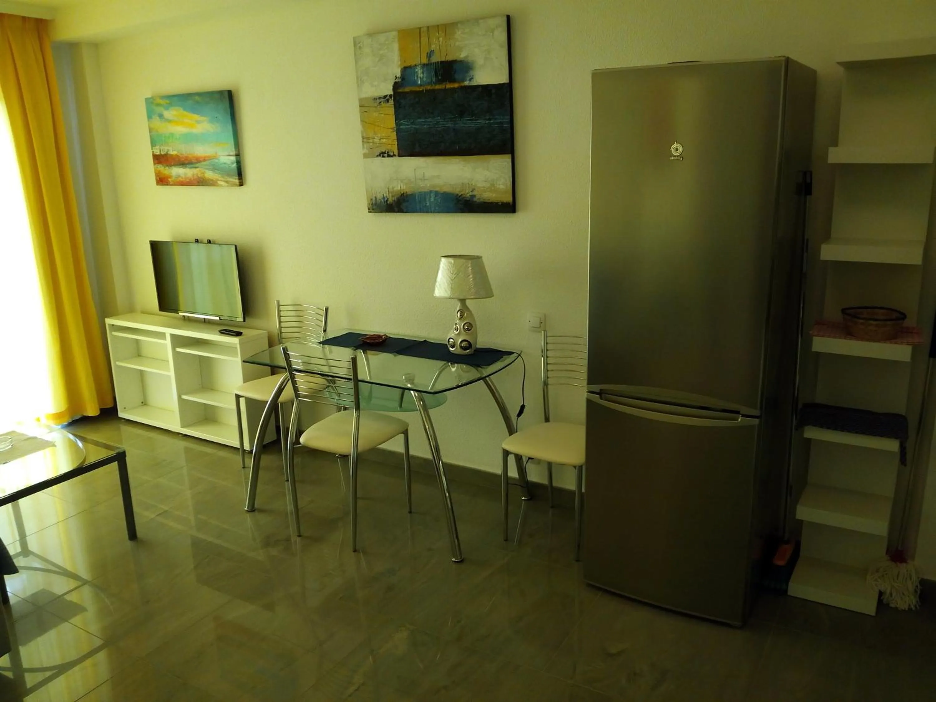 Day in Apartamentos Los Aguacates