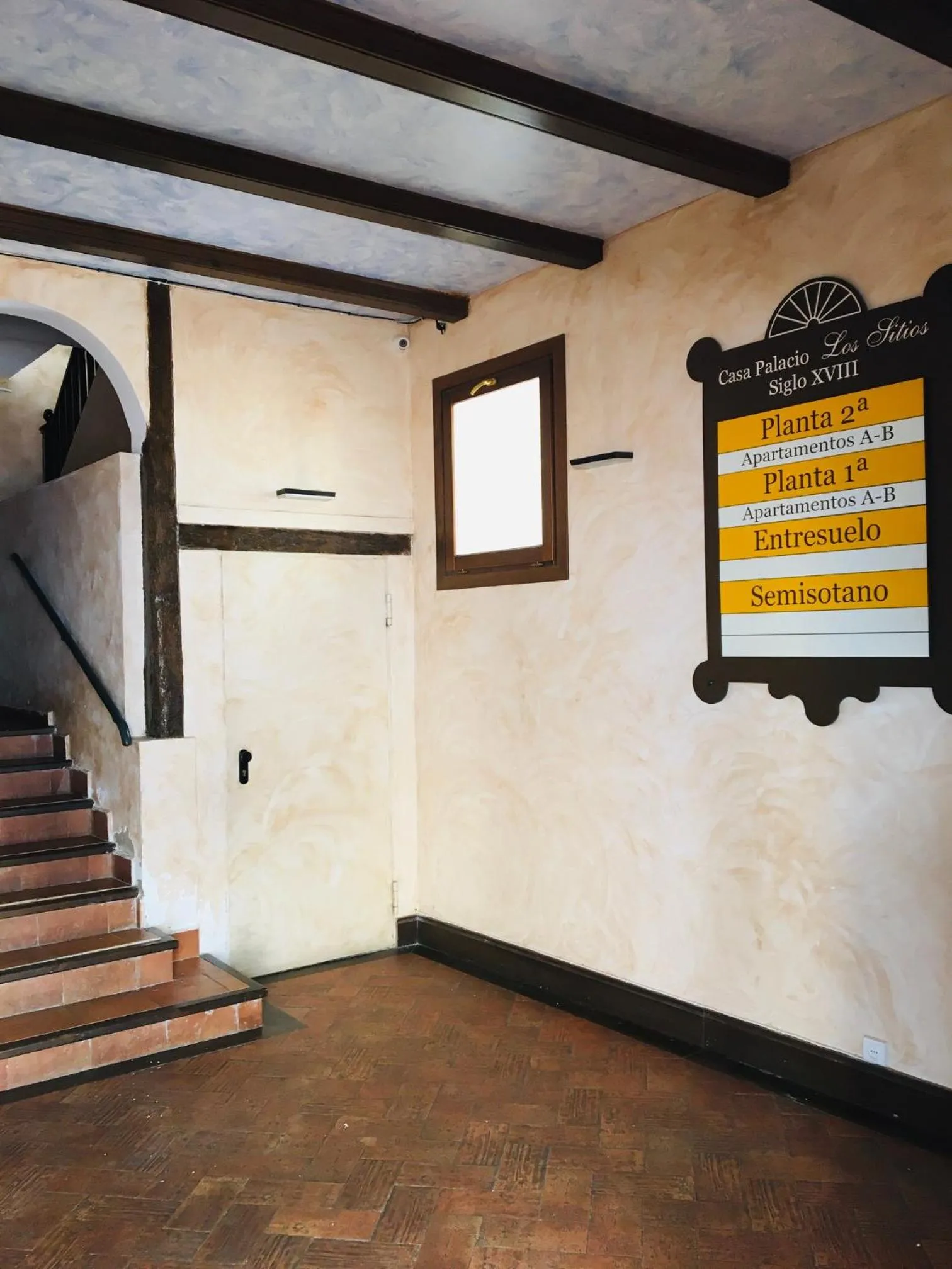 Facade/entrance in Casa Palacio de los Sitios