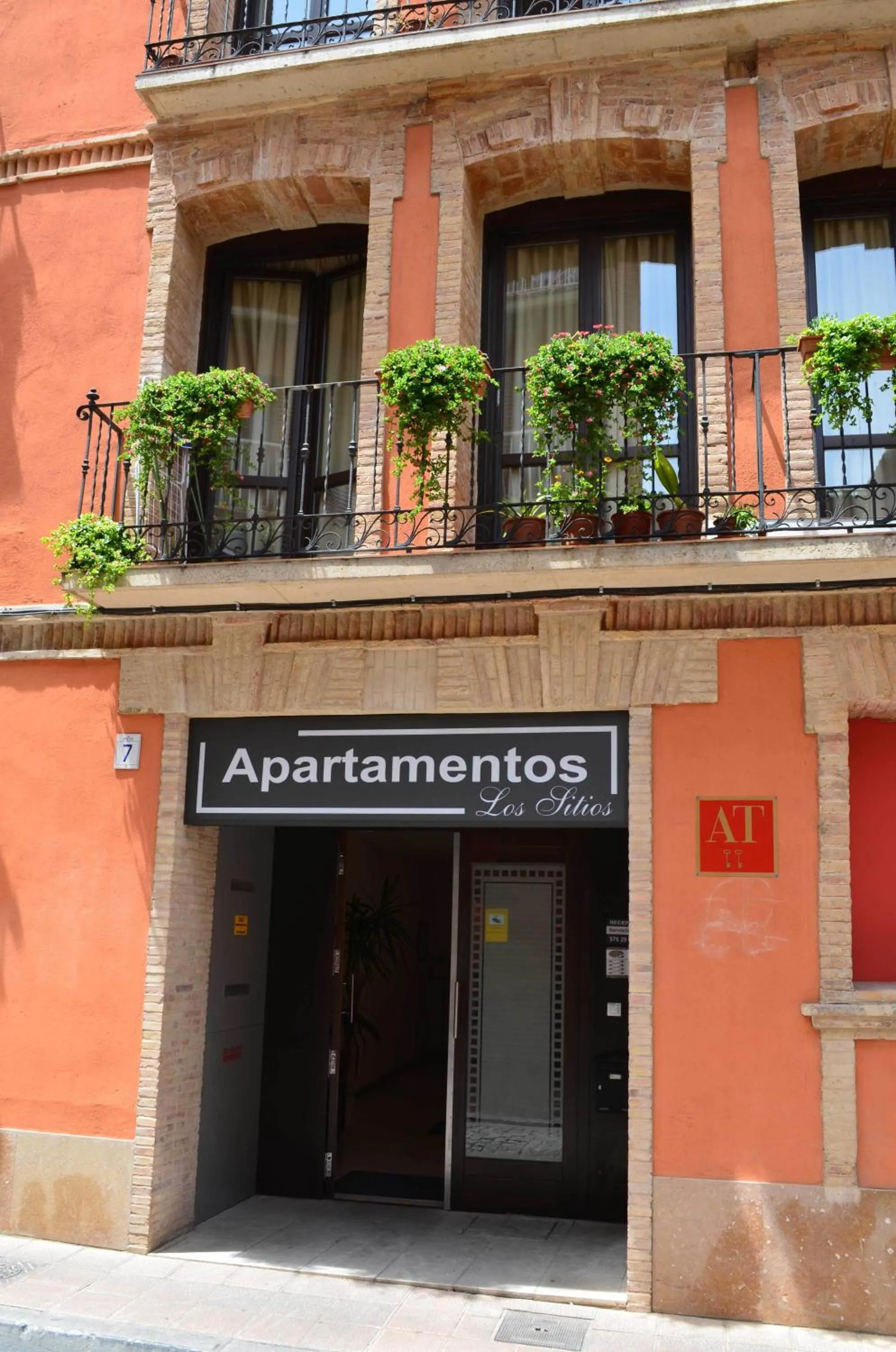 Property building in Casa Palacio de los Sitios