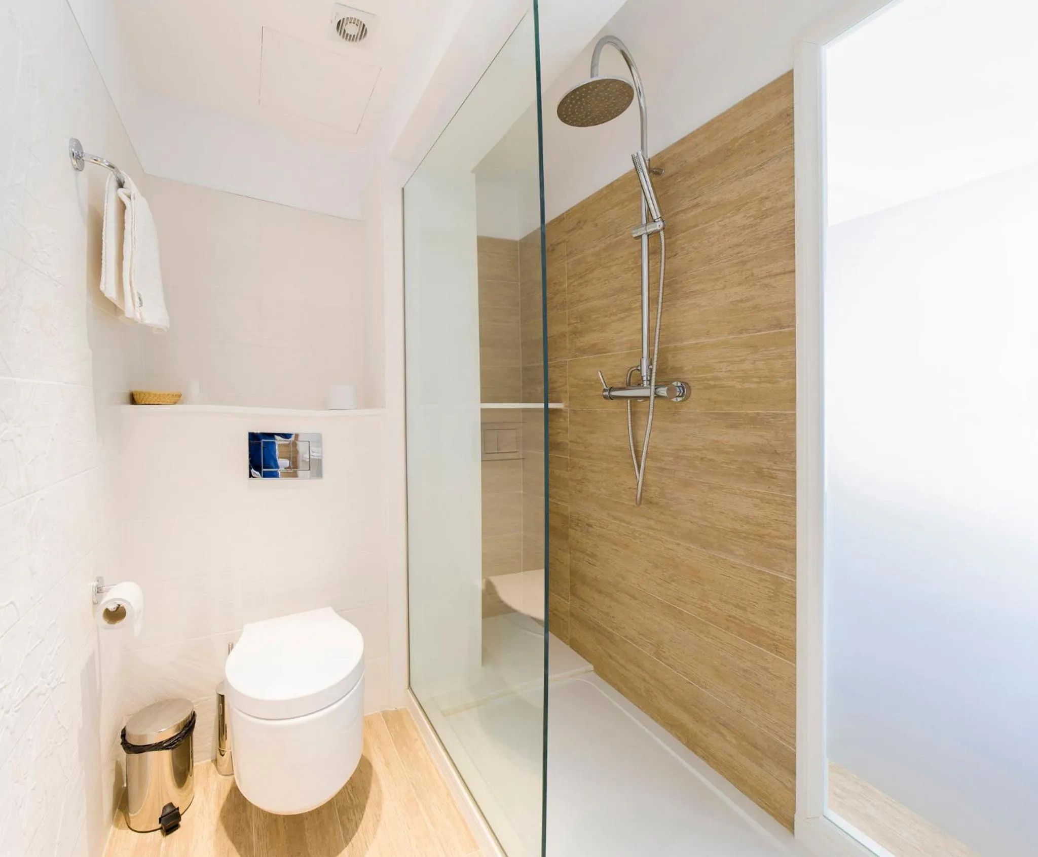 Bathroom in Hostal Marí