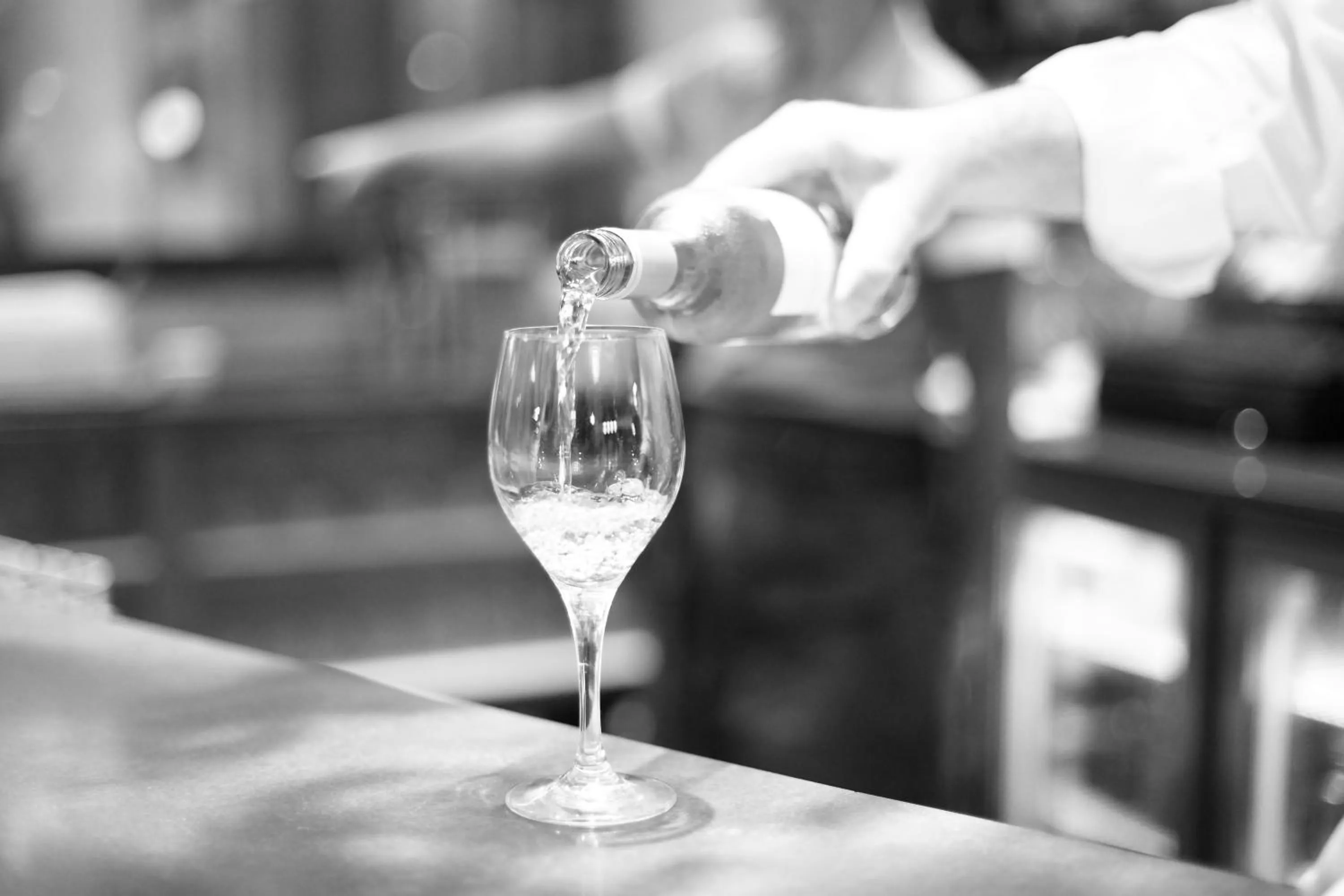 Restaurant/places to eat in Hostal Marí