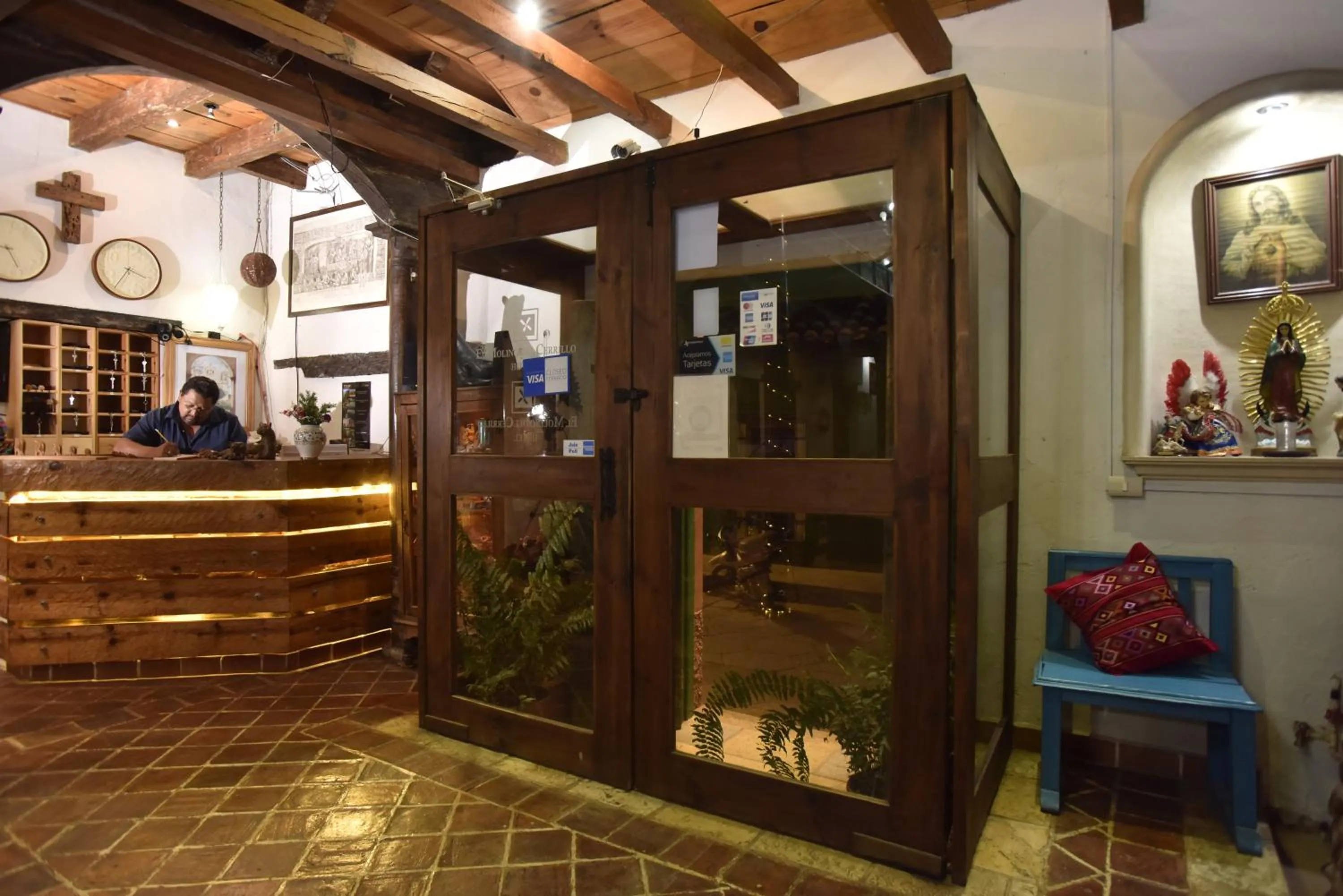 Facade/entrance in Hotel Molino del Cerrillo