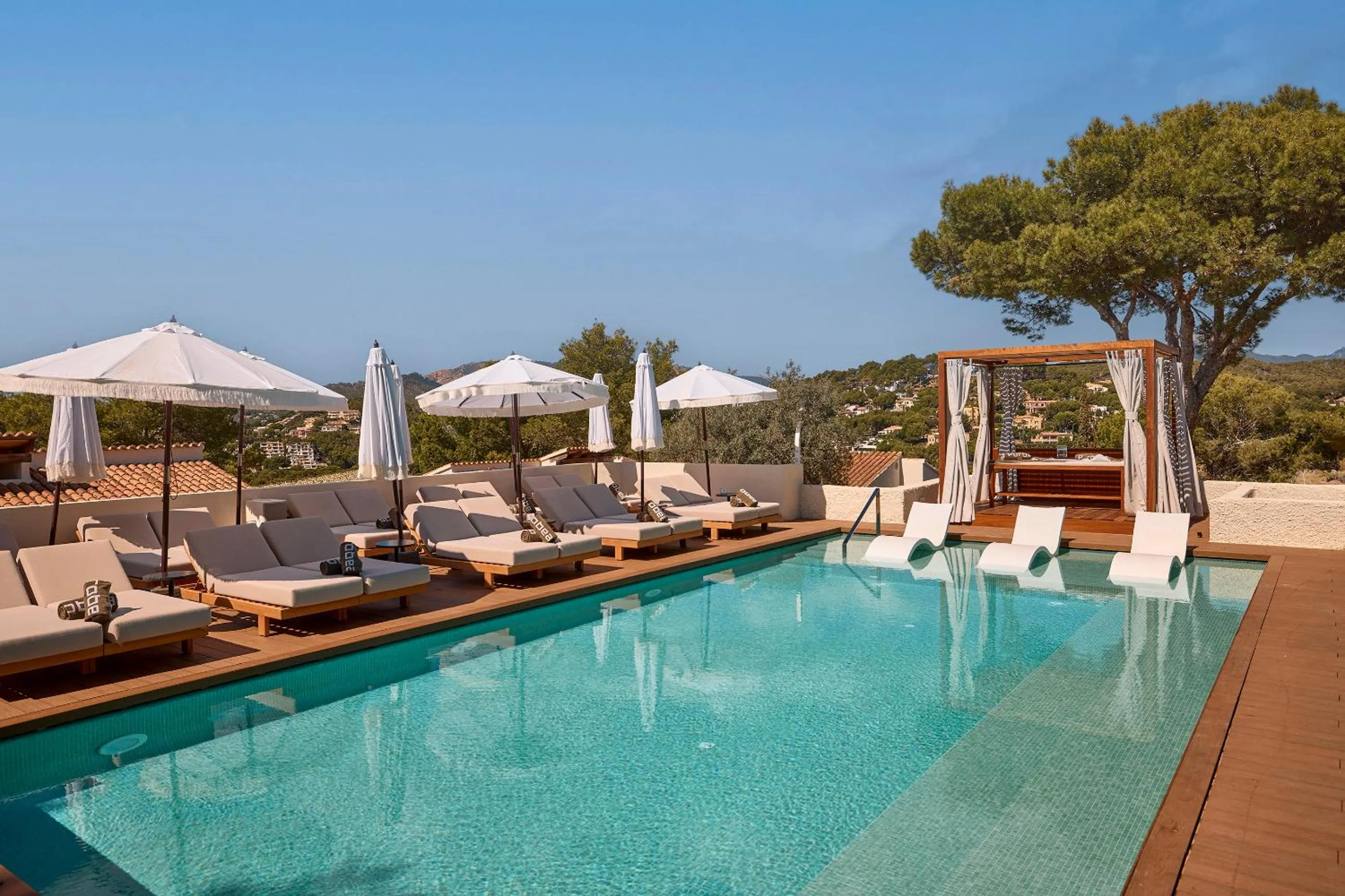 Pool view in Purobeach Resort Santa Ponsa - New Opening