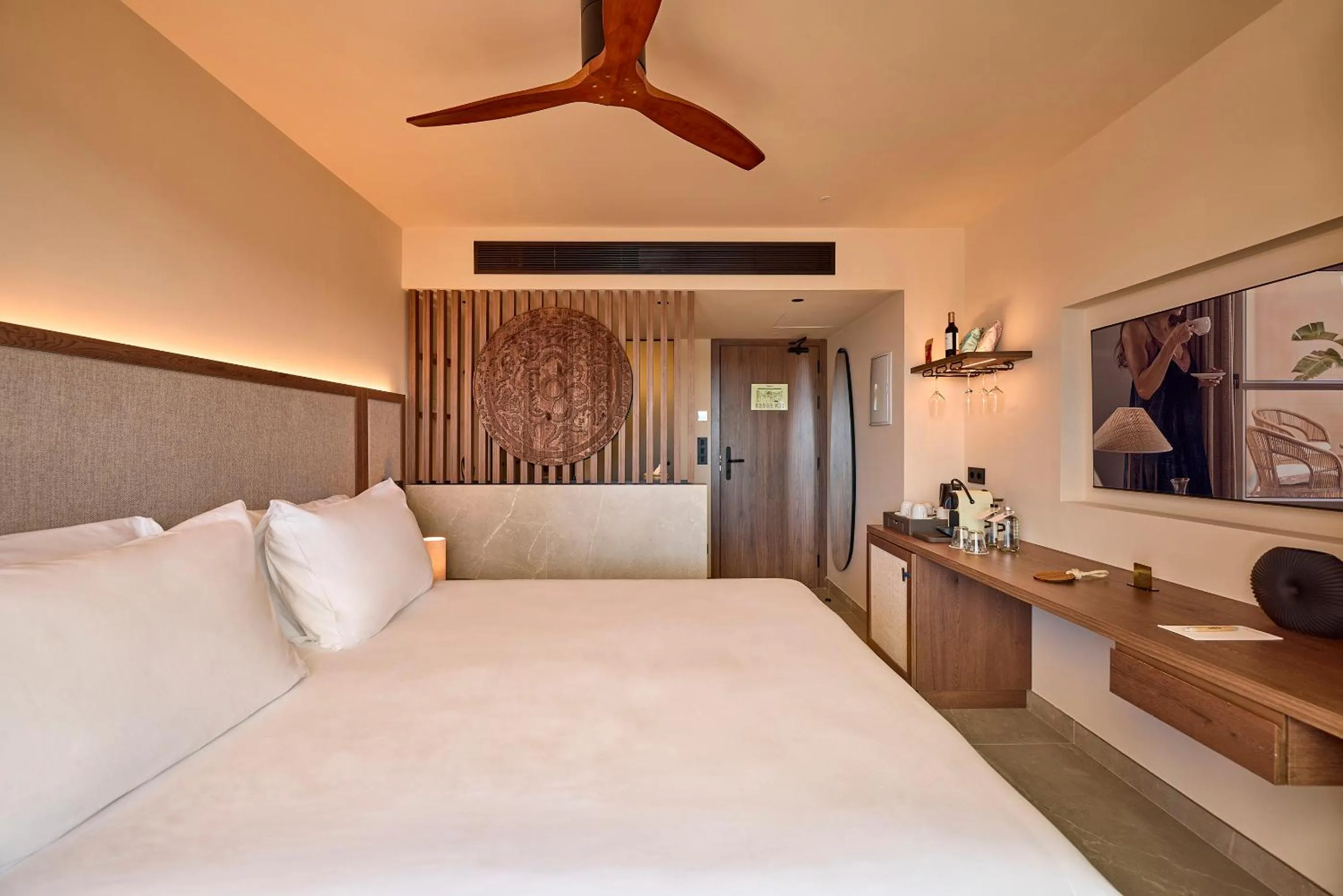 TV and multimedia, Bed in Purobeach Resort Santa Ponsa - New Opening