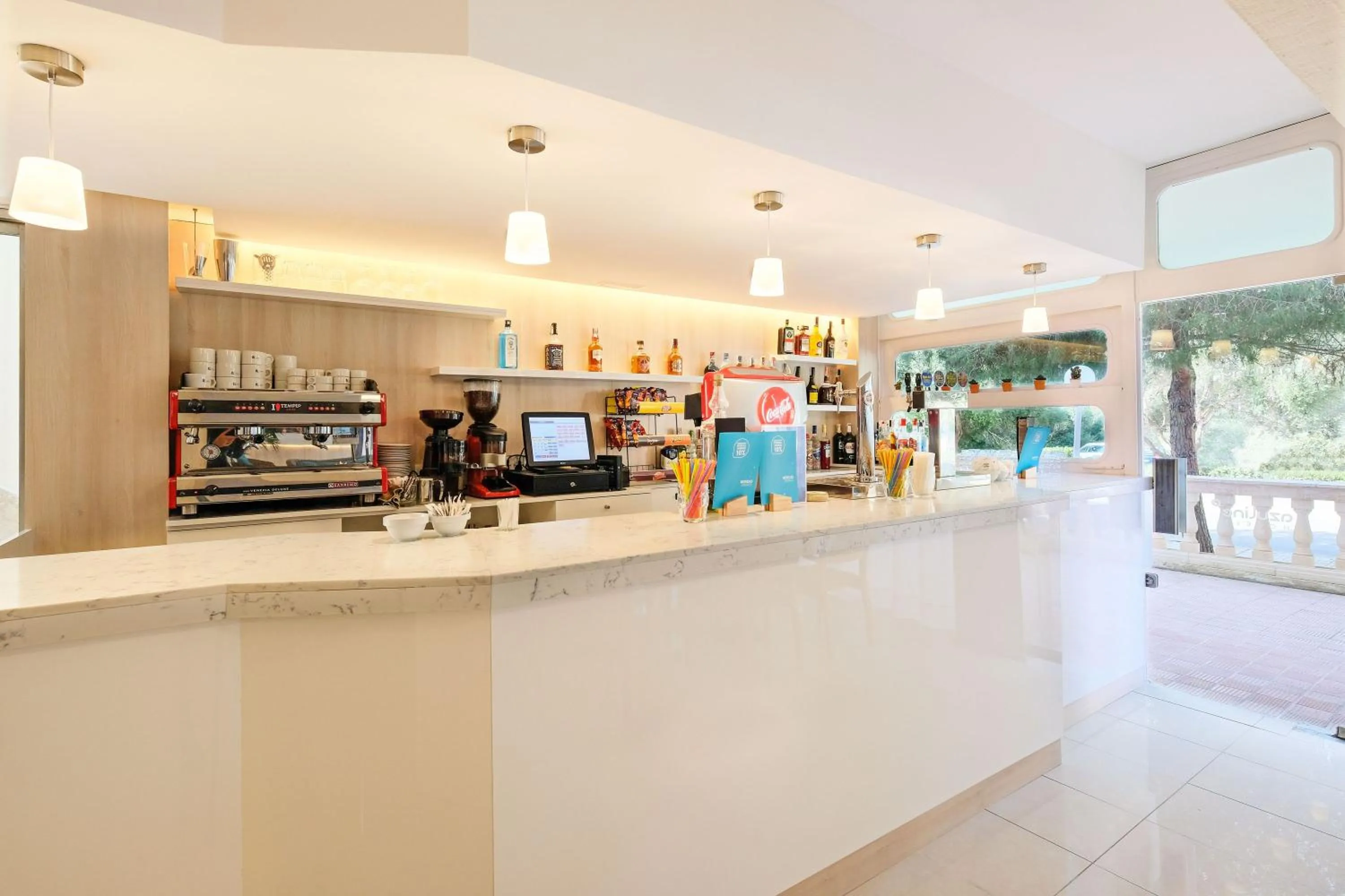 Lounge or bar in azuLine Hotel Bahamas y Bahamas II