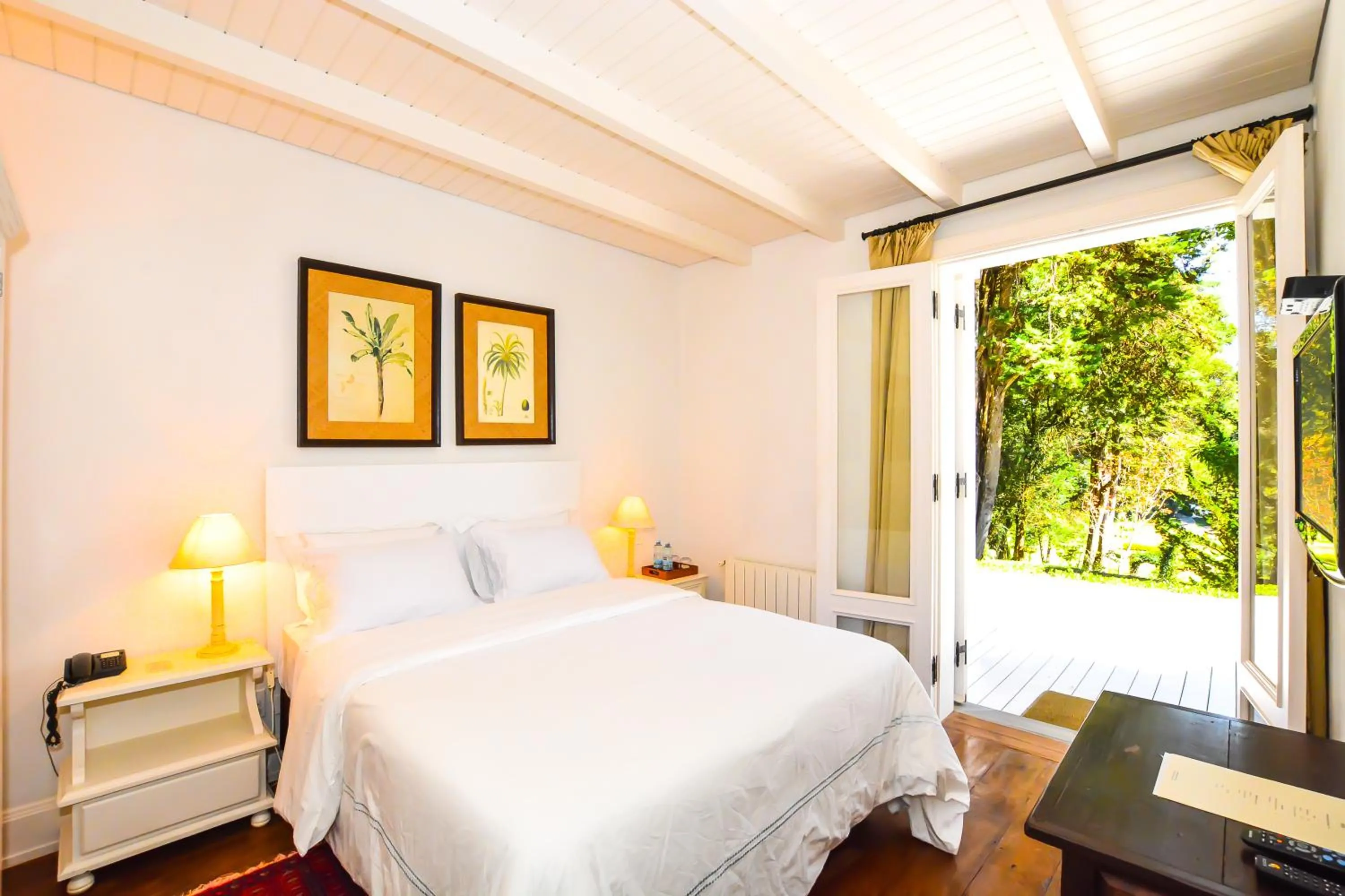 Bed in Roots Resort