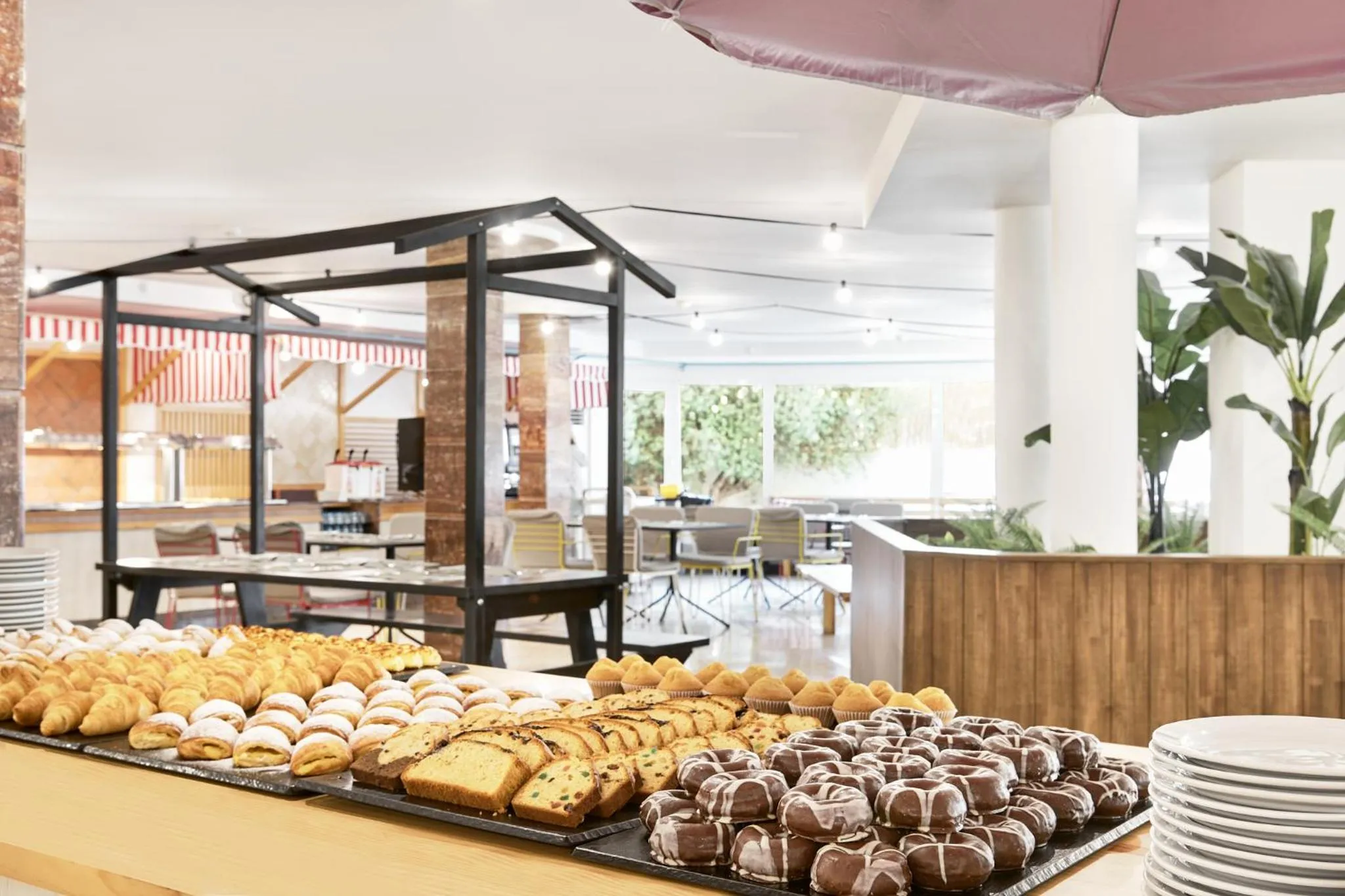 Restaurant/places to eat in tent Playa de Palma