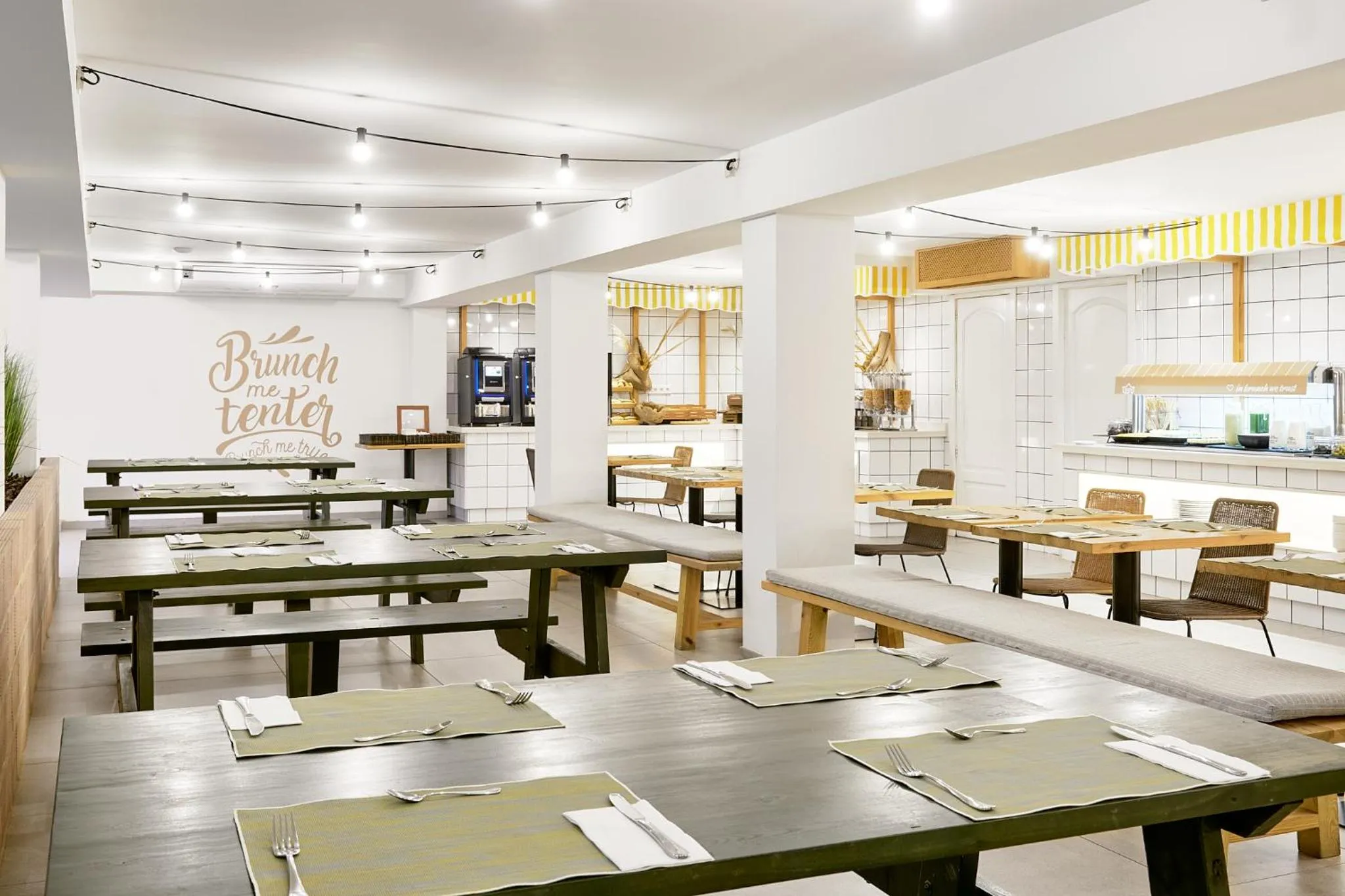 Restaurant/places to eat in tent Capi Playa