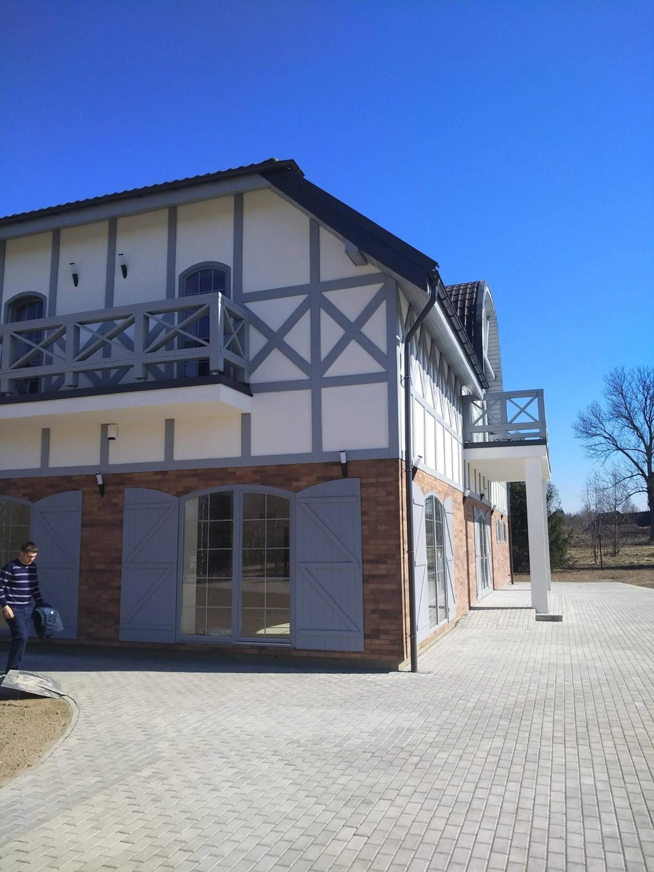 Property building in Auroradream