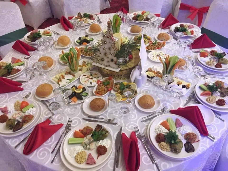 Food in Marpessa Blue Beach Resort & SPA Hotel