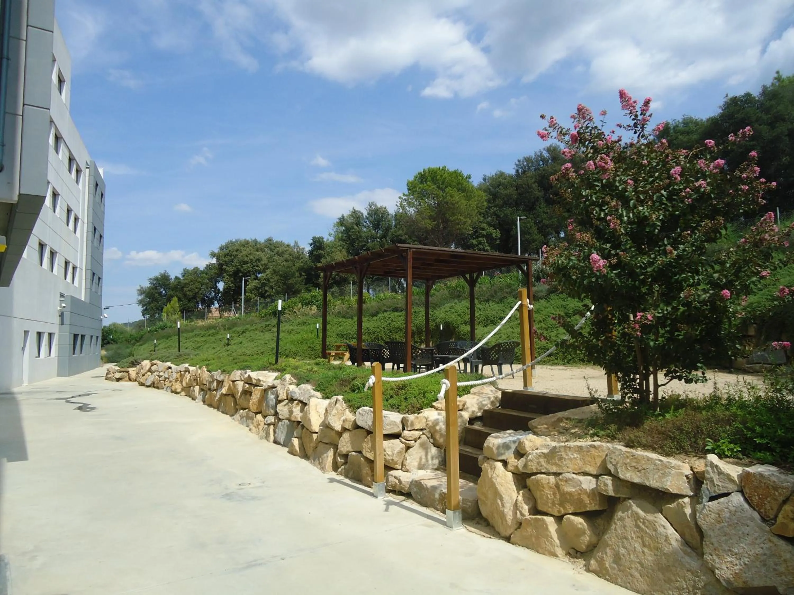 Garden in Ibis Girona