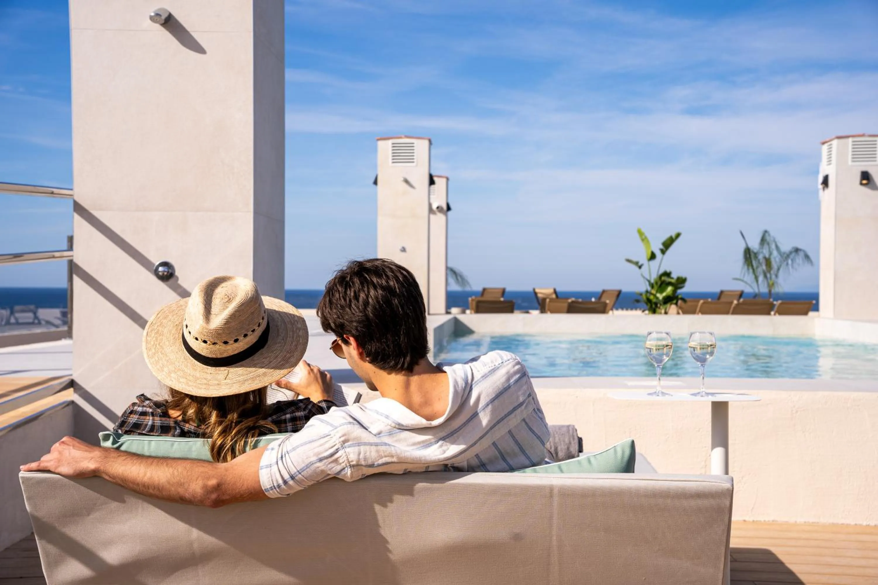 Swimming pool in Hotel Cala Font