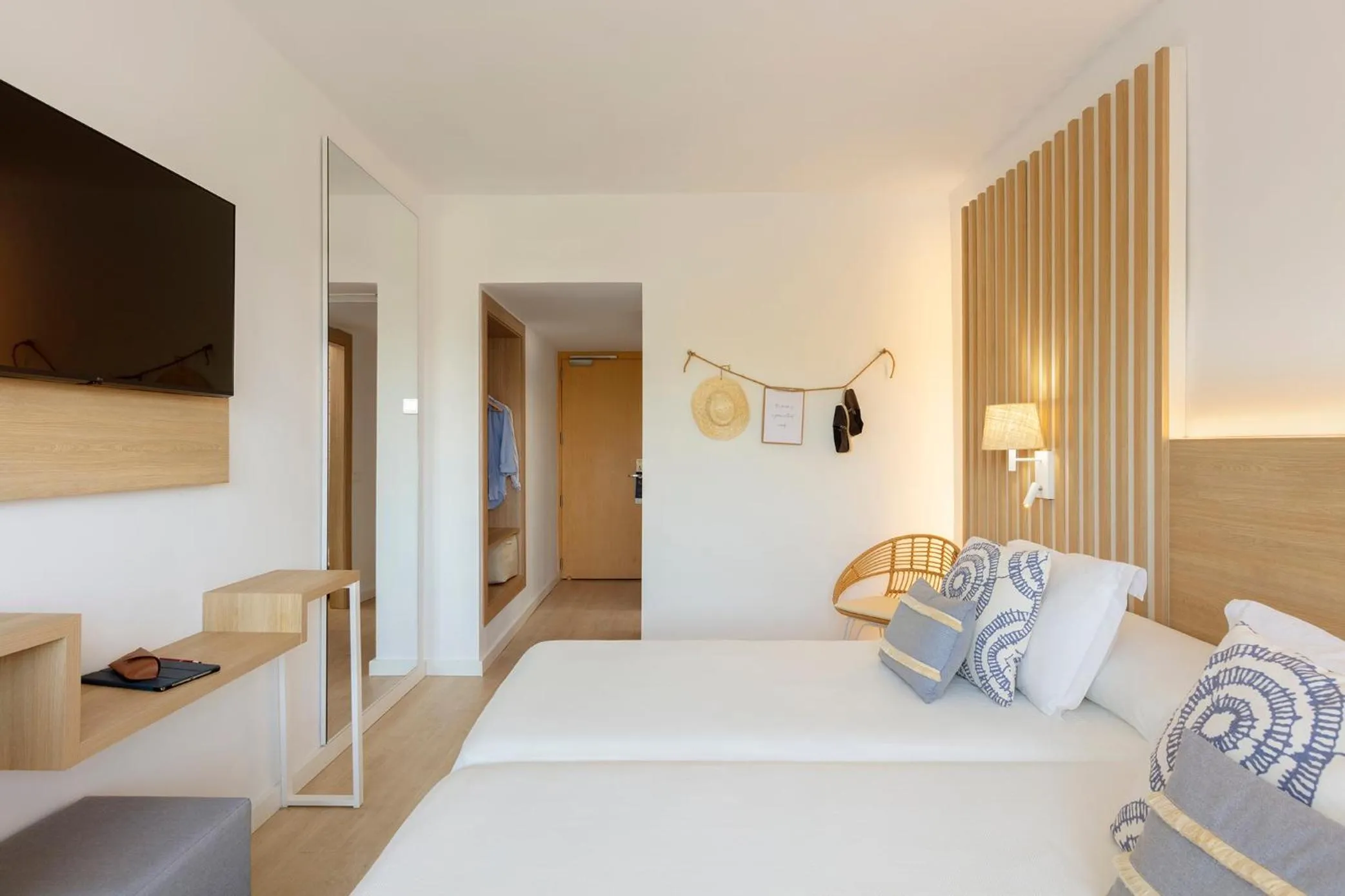 Bed in Hotel Cala Font