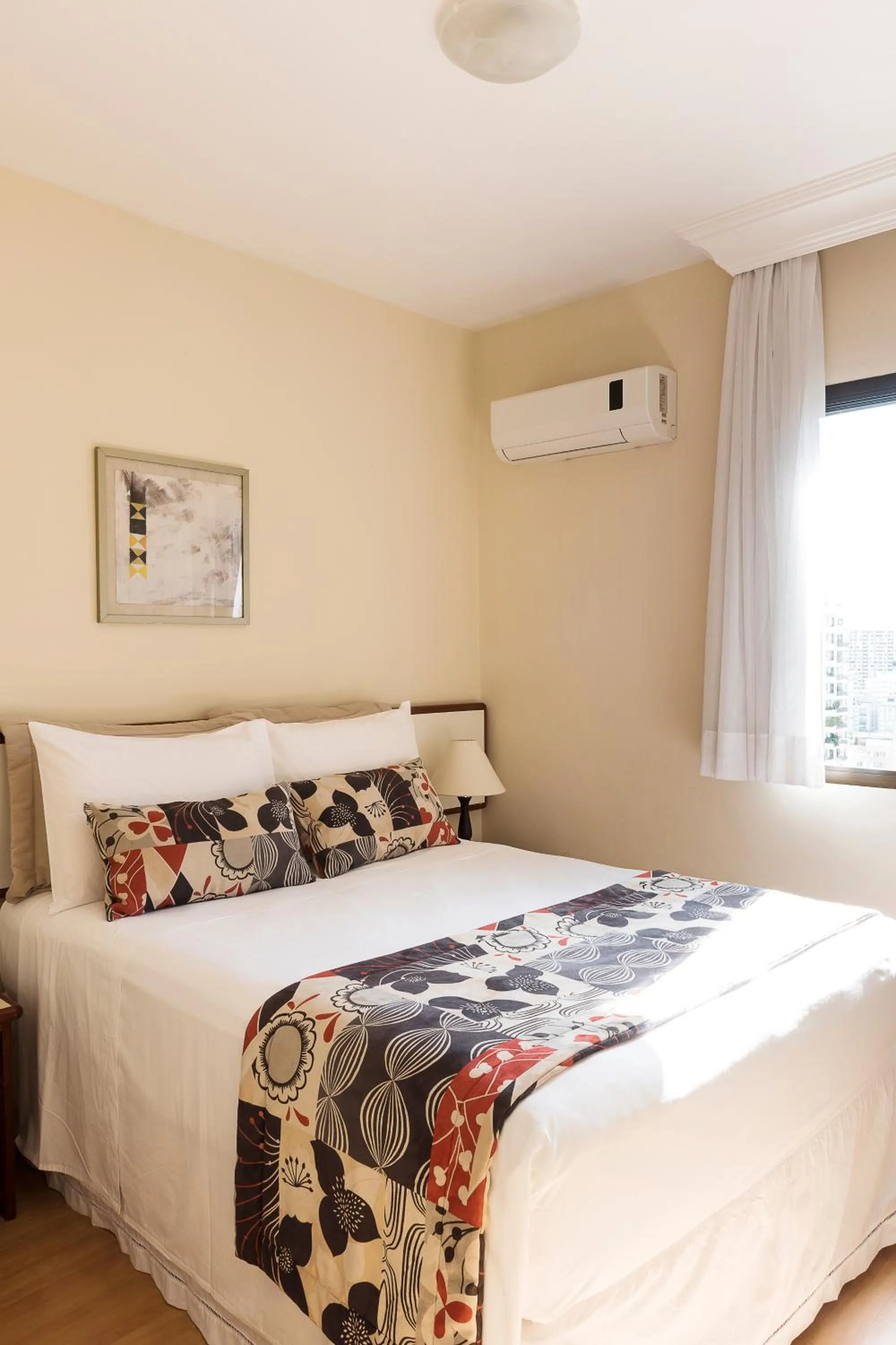 Photo of the whole room, Bed in Central Park Flat Jardins