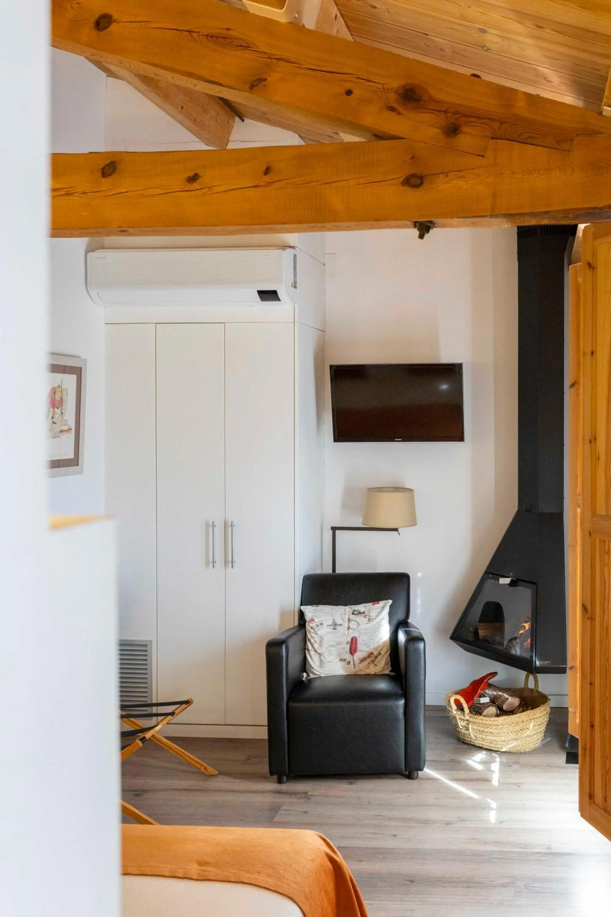 Decorative detail in Hotel La Freixera