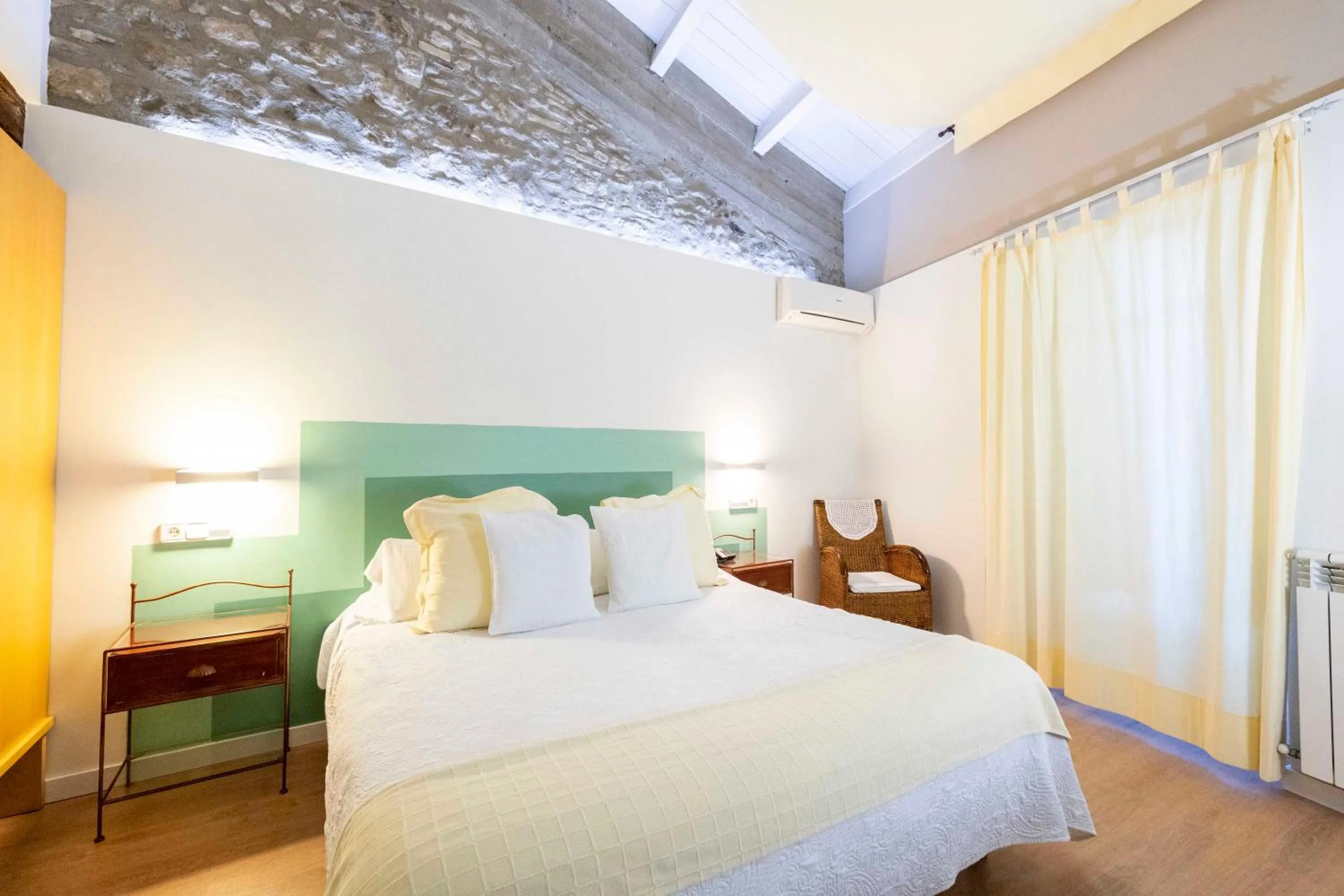 Bed in Hotel La Freixera