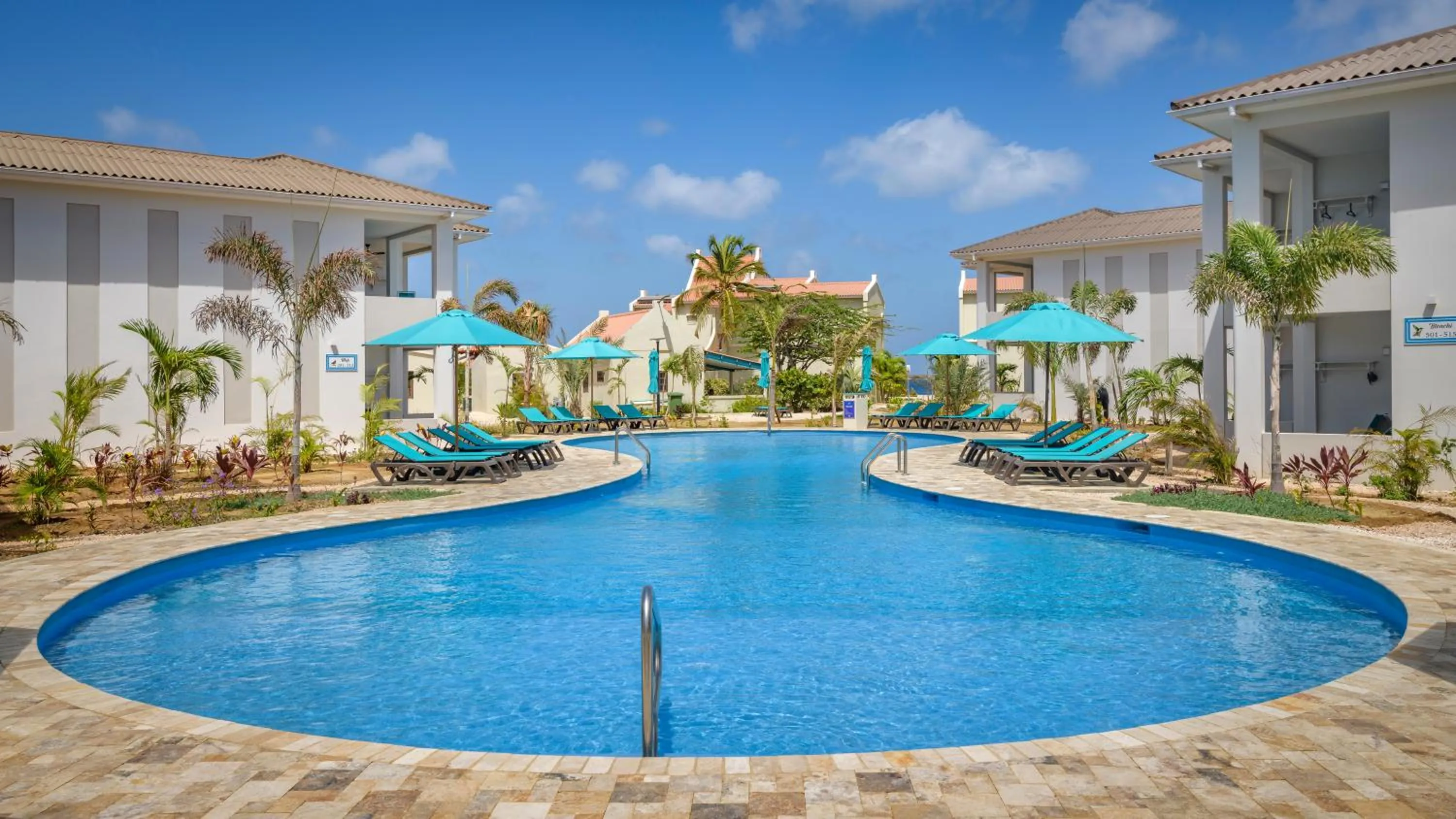 Property building in Captain Don's Habitat