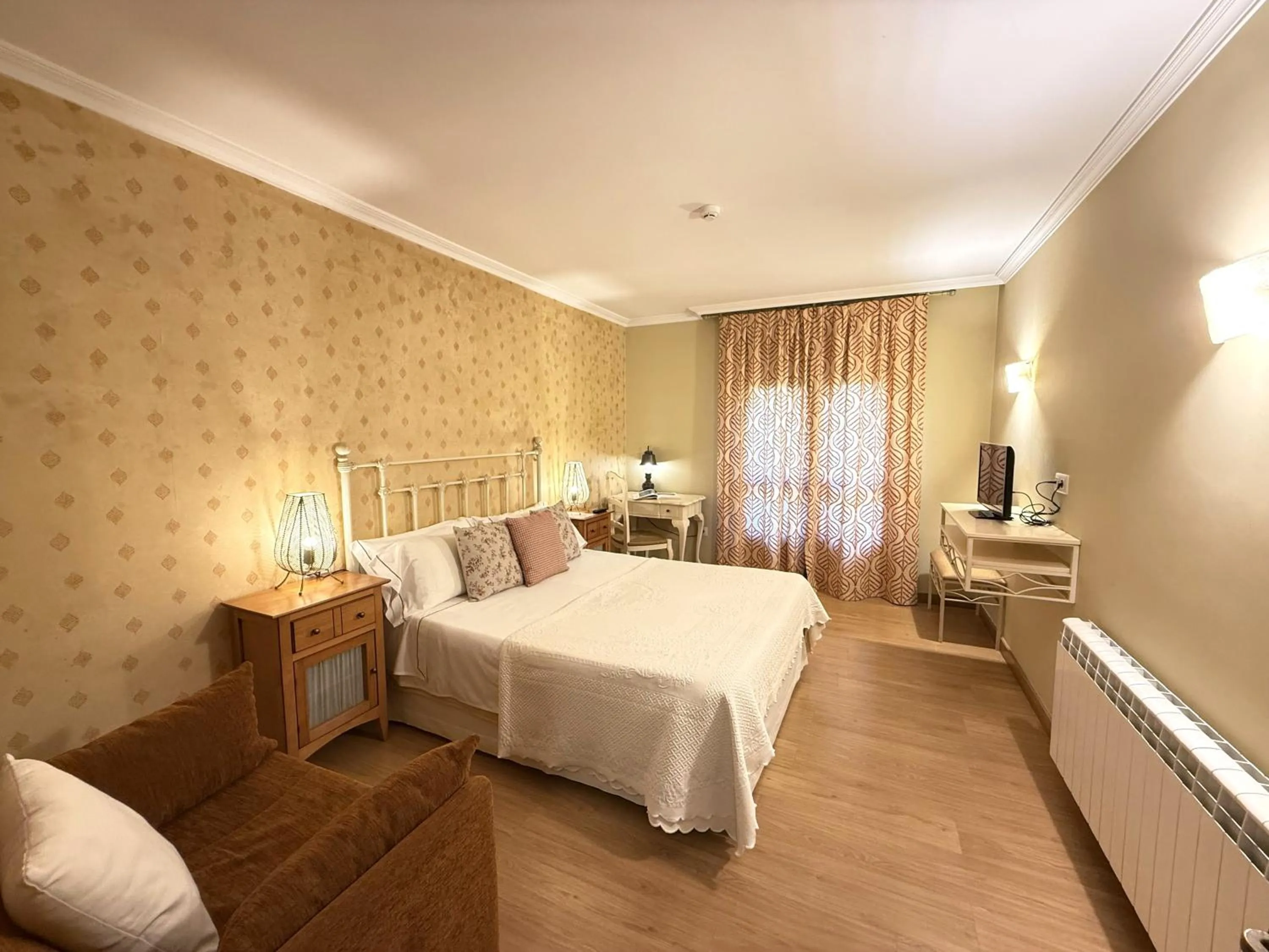 Bed in Posada El Corcal de Liébana