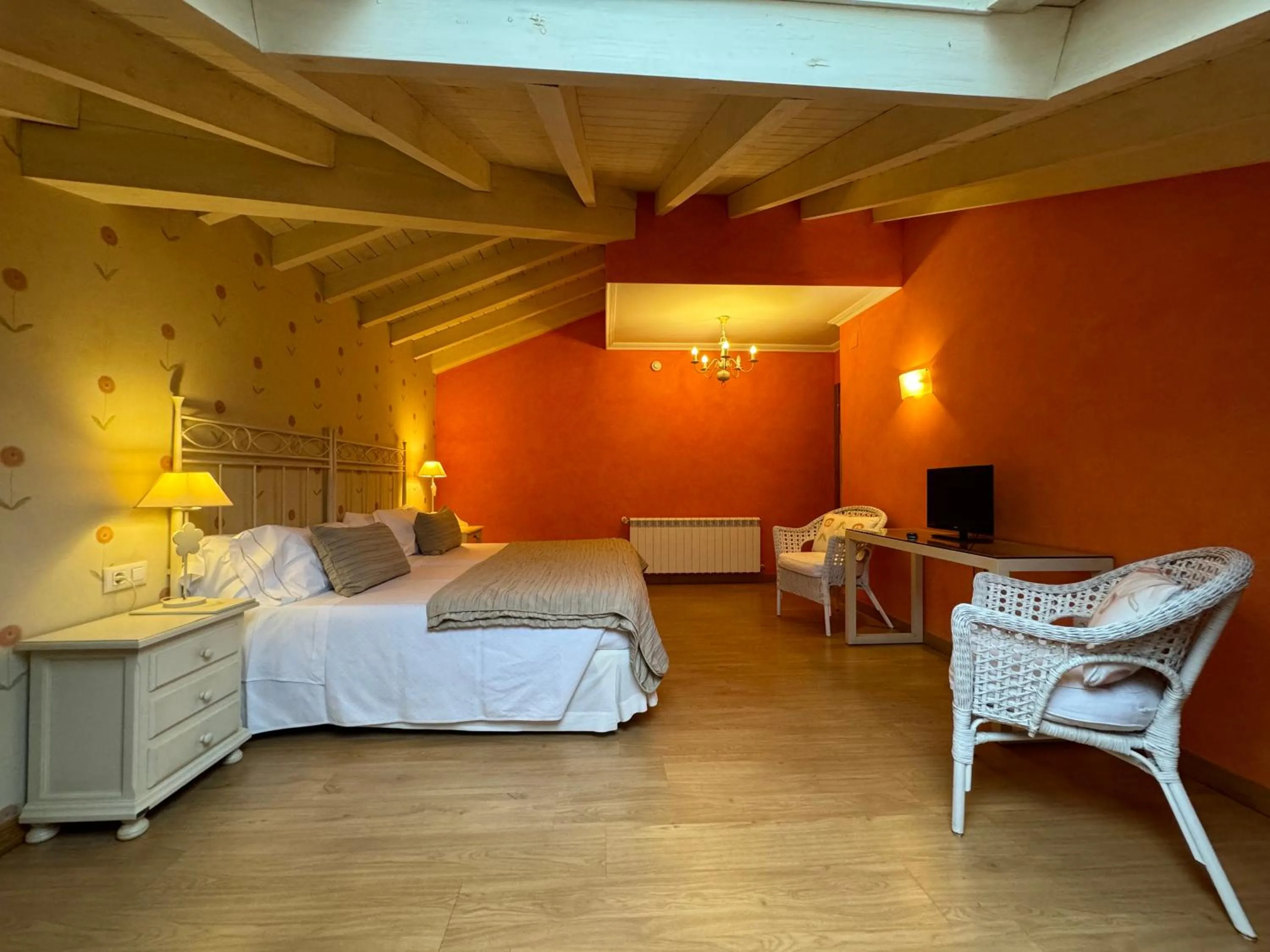Bedroom, Bed in Posada El Corcal de Liébana