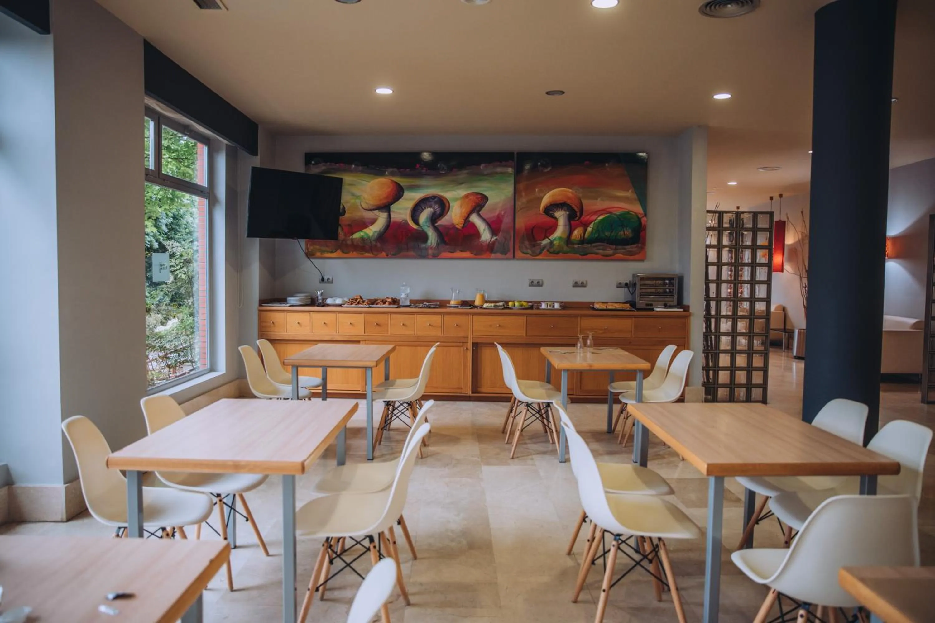 Lounge or bar in Hotel Arha Mar Comillas